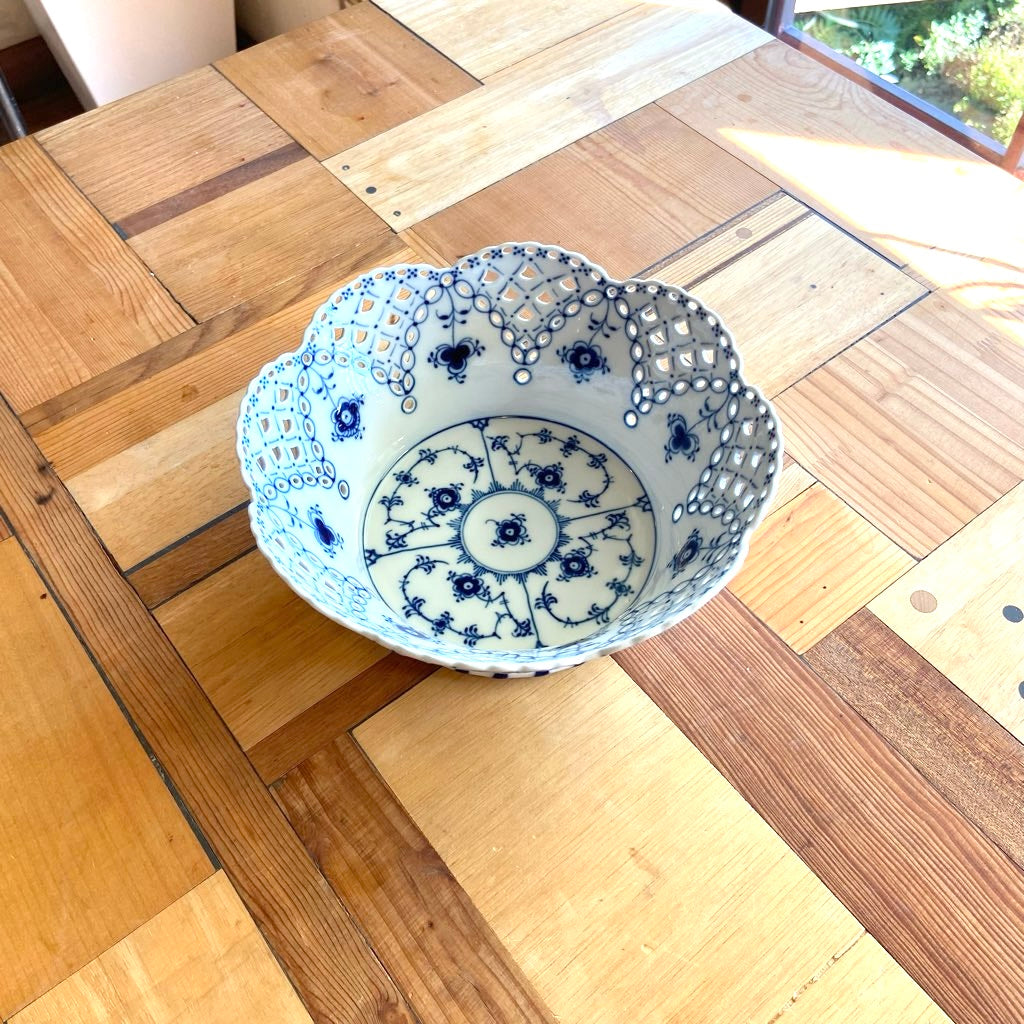 ロイヤルコペンハーゲン / Royal Copenhagen ブルーフルーテッド フルレース フルーツバスケット