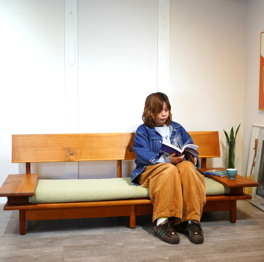 飛騨産業 / HIDA キツツキ 森のことば 3Pソファ ローソファ 佐々木 敏光 中古 - Restyle