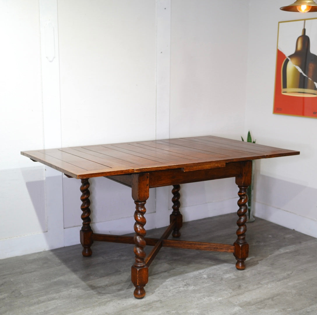 ツイストレッグ ドローリーフダイニングテーブル 伸長式テーブル 英国