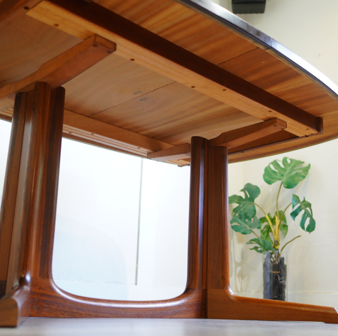 グドメ / GUDME Mobelfabrik 伸長式 ダイニングテーブル ローズウッド デンマーク 北欧