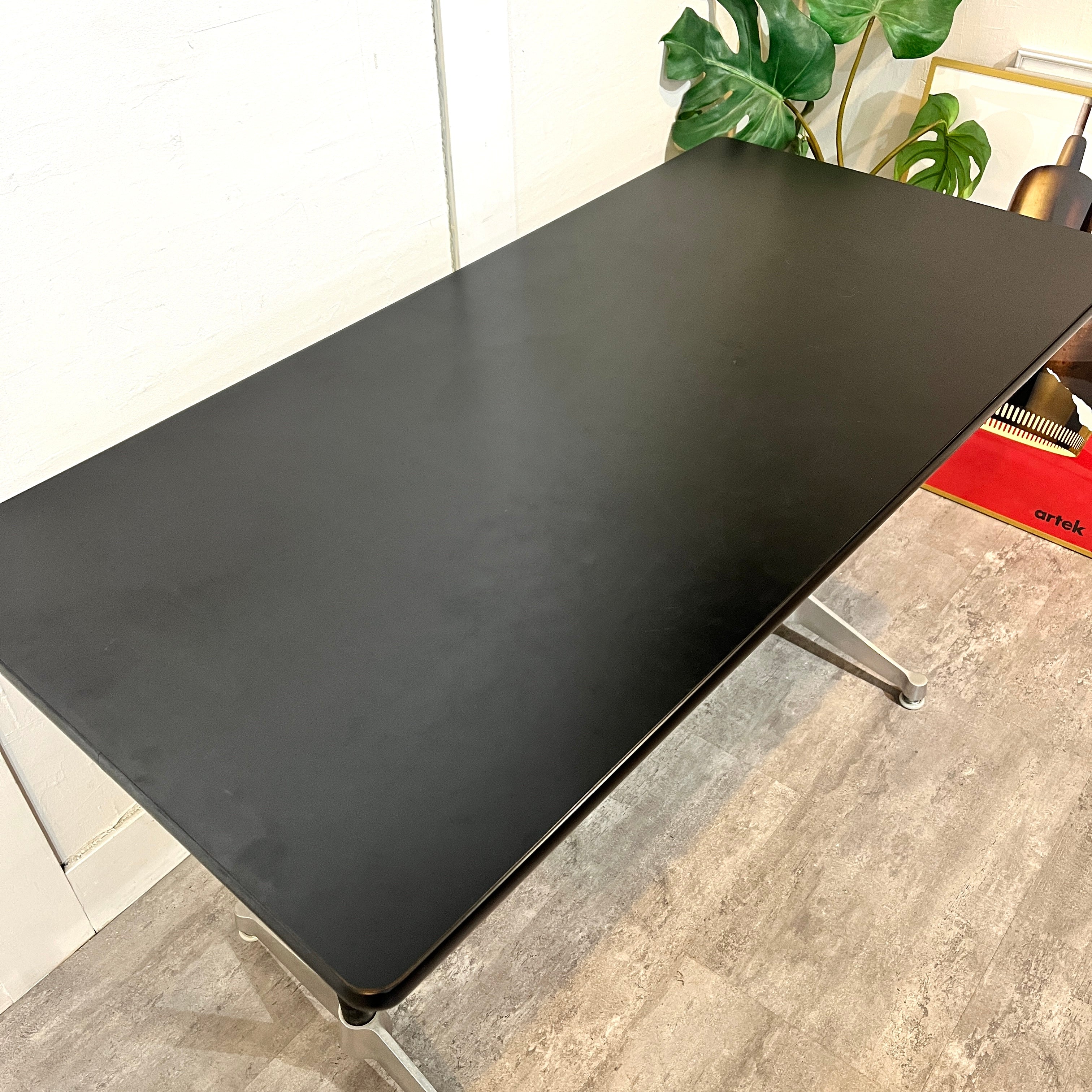 ハーマンミラー / Herman Miller フラットデスク コントラクトベース チャールズ&レイ・イームズ