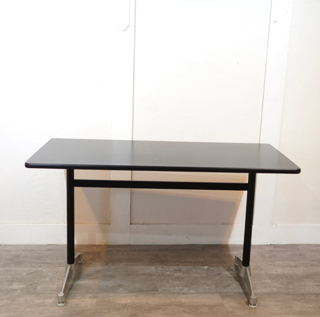 ハーマンミラー / Herman Miller フラットデスク コントラクトベース チャールズ&レイ・イームズ