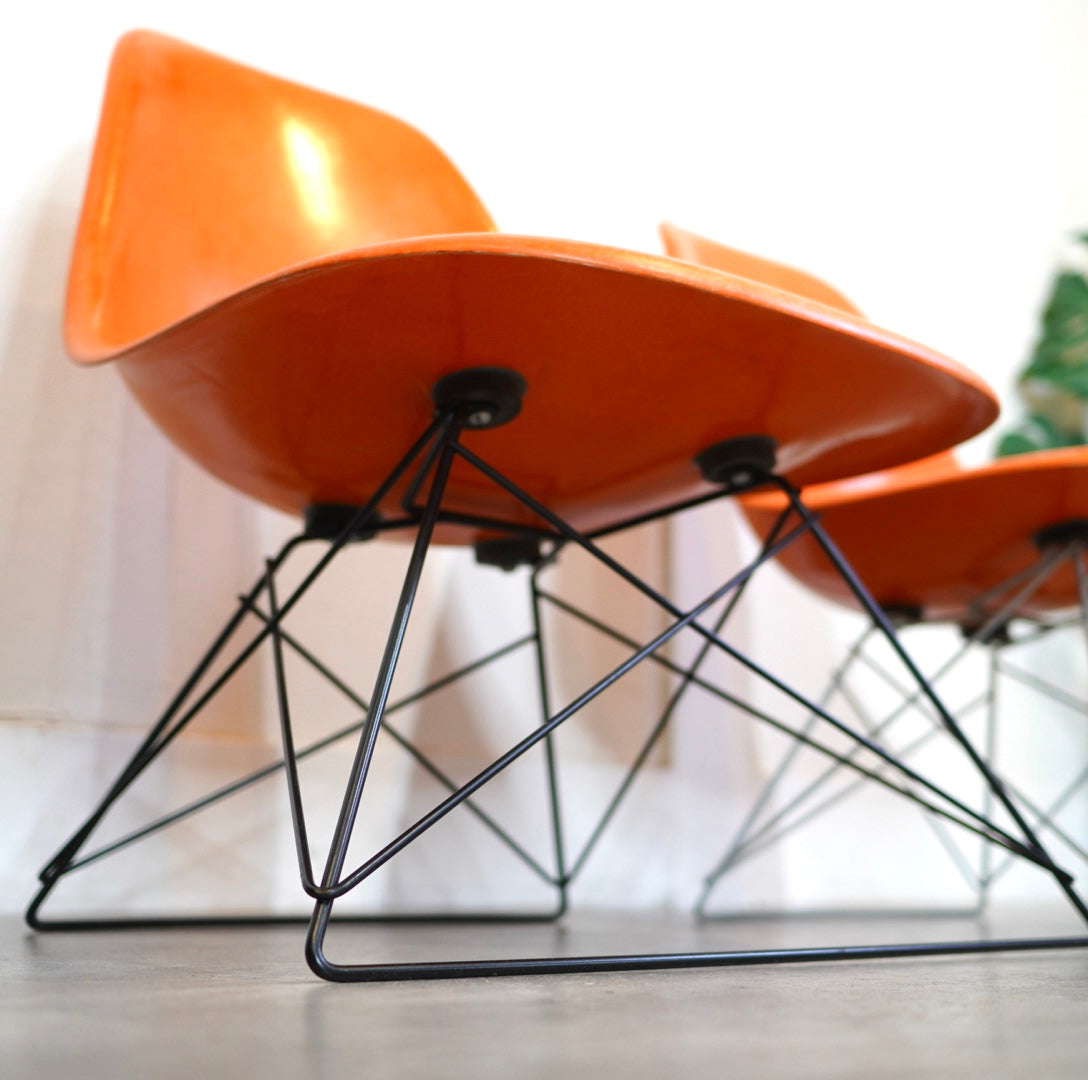 ハーマンミラー / Herman Miller サイドシェルチェア オレンジ キャッツクレイドルベース チャールズ&レイ・イームズ ヴィンテージ