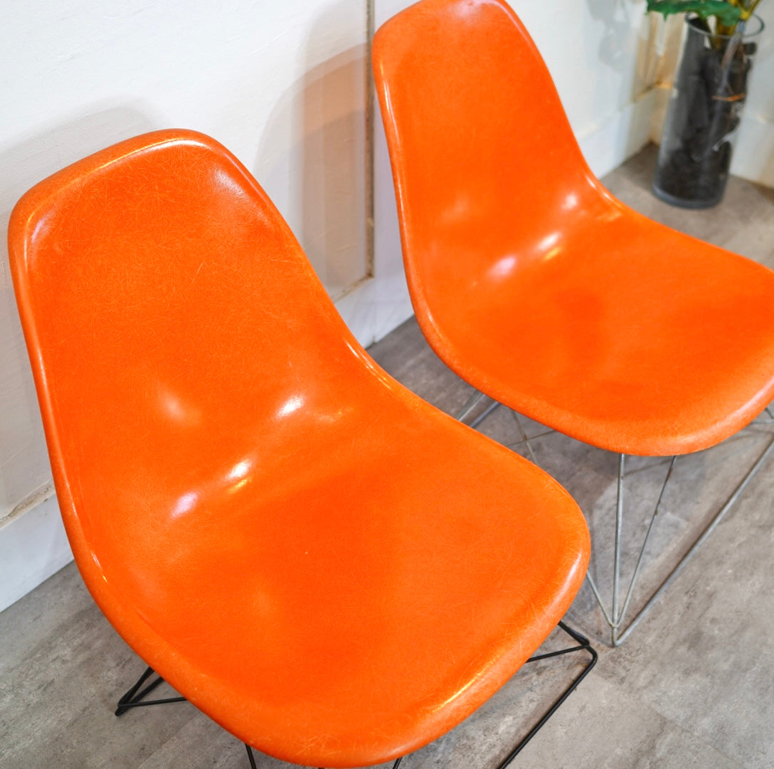 ハーマンミラー / Herman Miller サイドシェルチェア オレンジ キャッツクレイドルベース チャールズ&レイ・イームズ ヴィンテージ