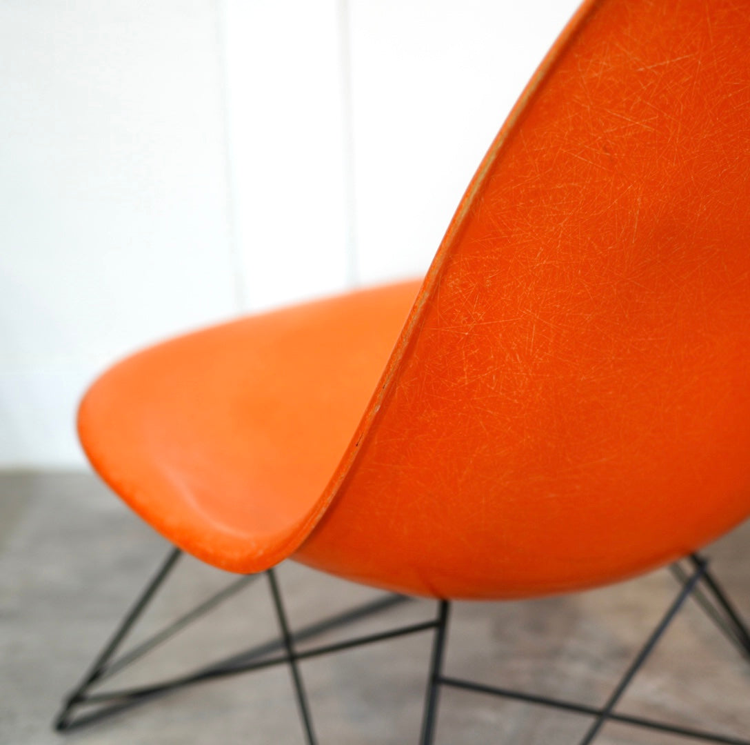 ハーマンミラー / Herman Miller サイドシェルチェア オレンジ キャッツクレイドルベース チャールズ&レイ・イームズ ヴィンテージ