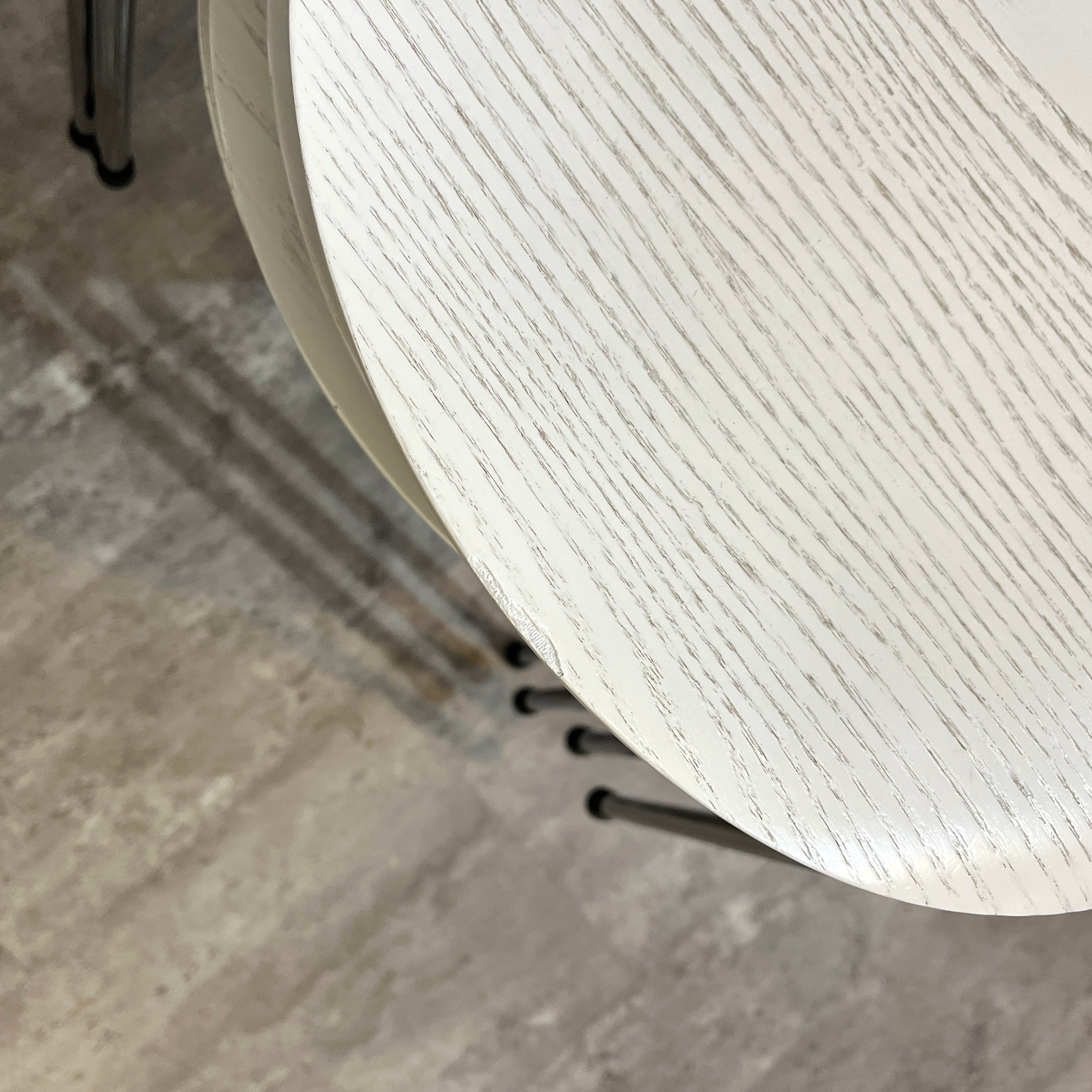 フリッツ・ハンセン / FRITZ HANSEN セブンチェア アルネ・ヤコブセン ホワイト カラードアッシュ