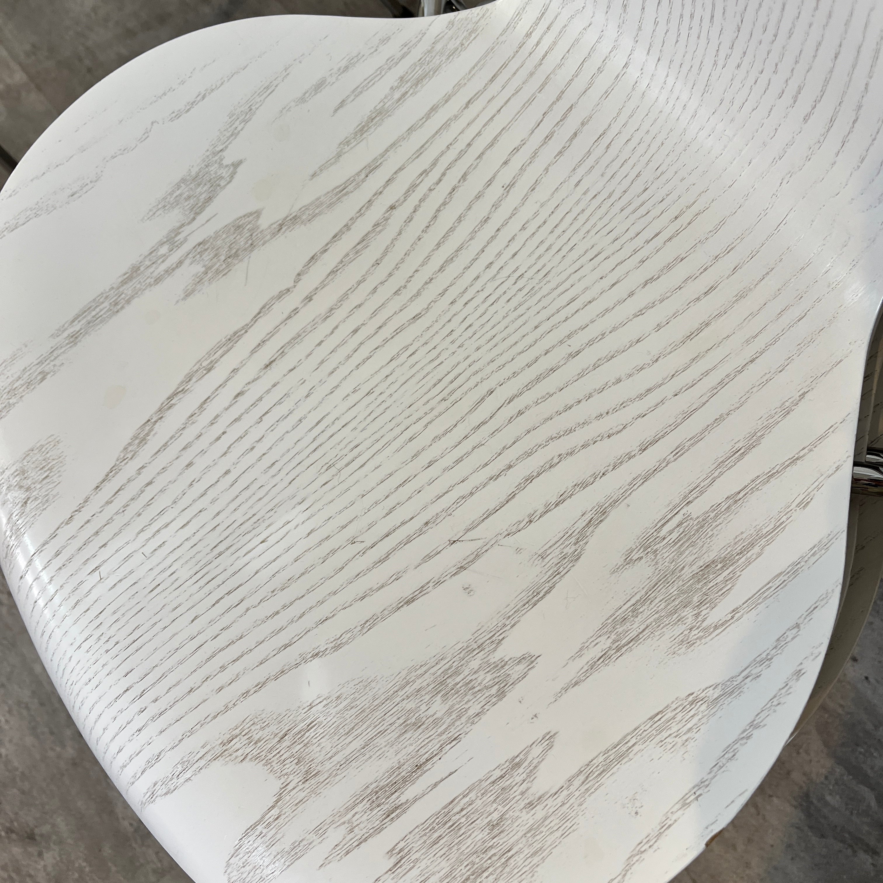 フリッツ・ハンセン / FRITZ HANSEN セブンチェア アルネ・ヤコブセン ホワイト カラードアッシュ
