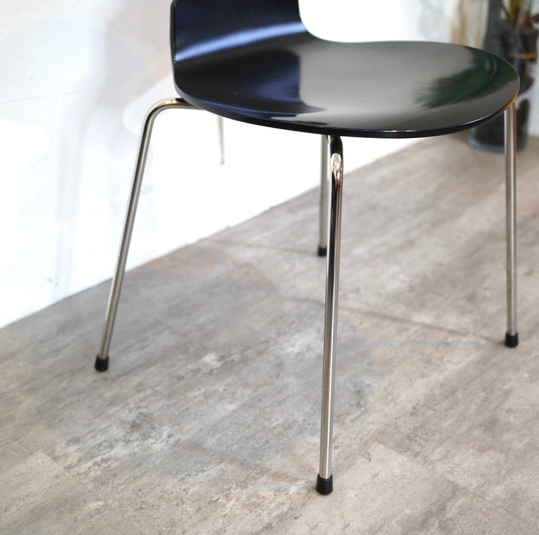 フリッツハンセン / FRITZ HANSEN アントチェア / antchair ラッカー ブラック アルネ・ヤコブセン