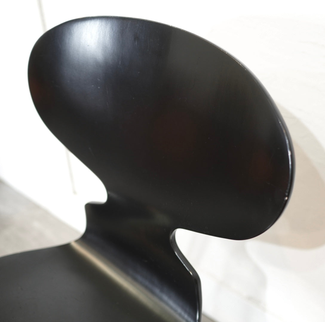 フリッツハンセン / FRITZ HANSEN アントチェア / antchair ラッカー ブラック アルネ・ヤコブセン