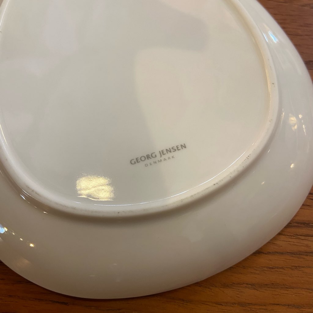 ジョージジェンセン / GEORG JENSEN ヘレナ ティーポット コースター付き / HELENA TEAPOT WITH COASTER