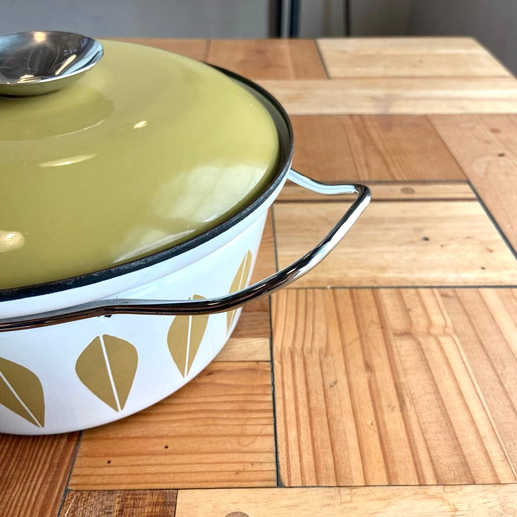 キャサリンホルム / Cathrineholm ロータス / Lotusシリーズ 両手鍋 キャセロール オリーブ ヴィンテージ