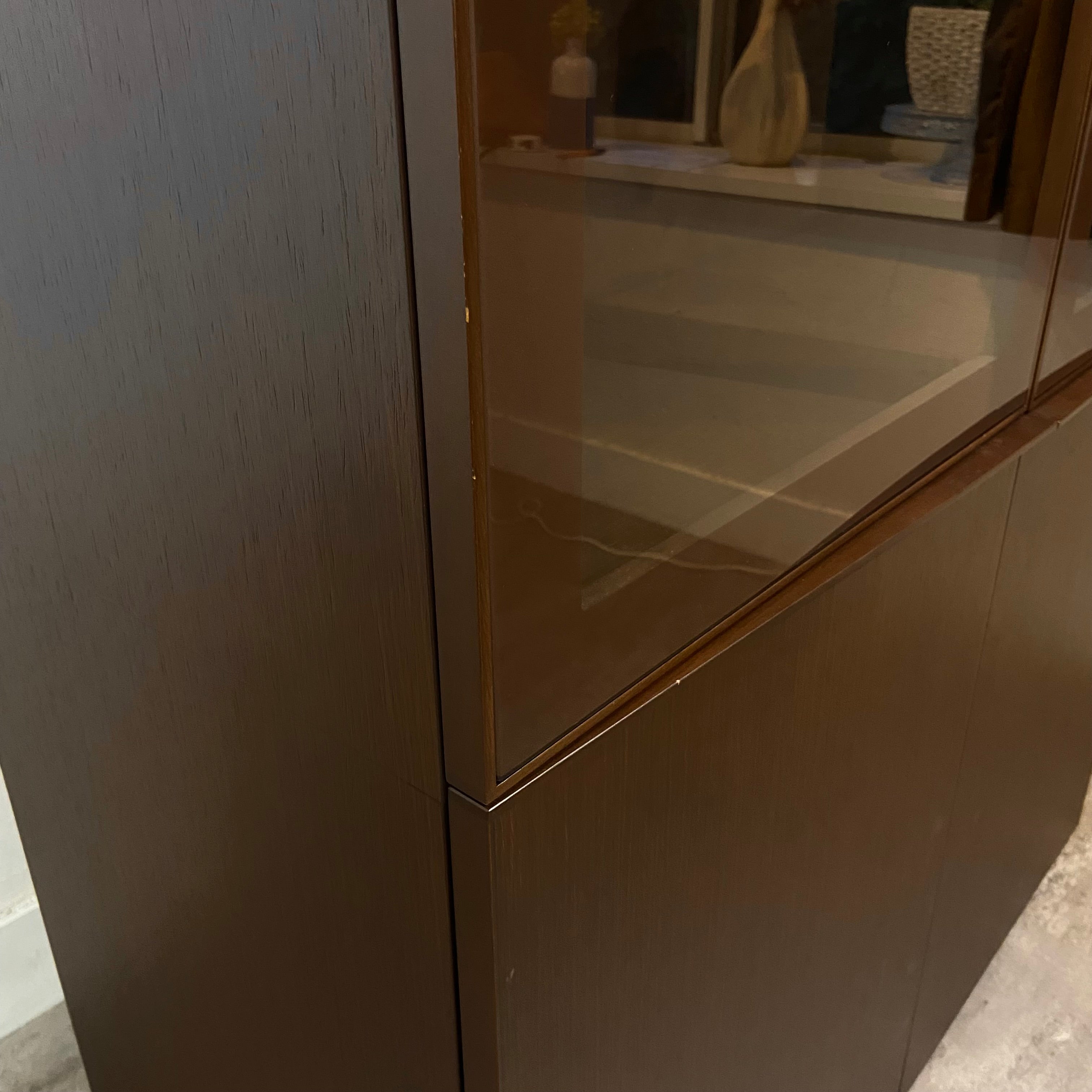 アルフレックス / arflex コンダクター / CONDUCTOR ガラスキャビネット 照明付