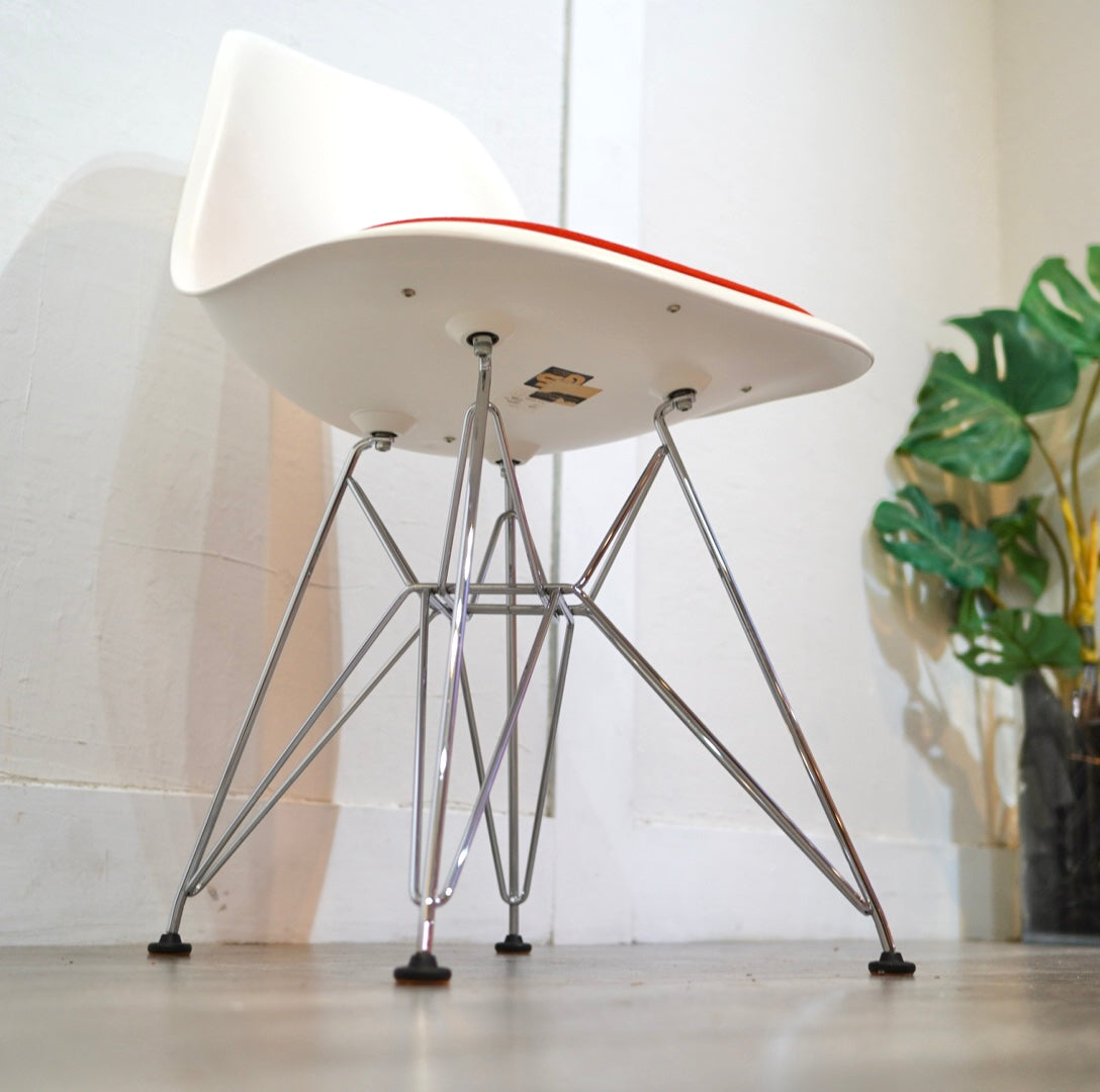 ヴィトラ / vitra サイドシェルチェア ホワイト チャールズ&レイ・イームズ