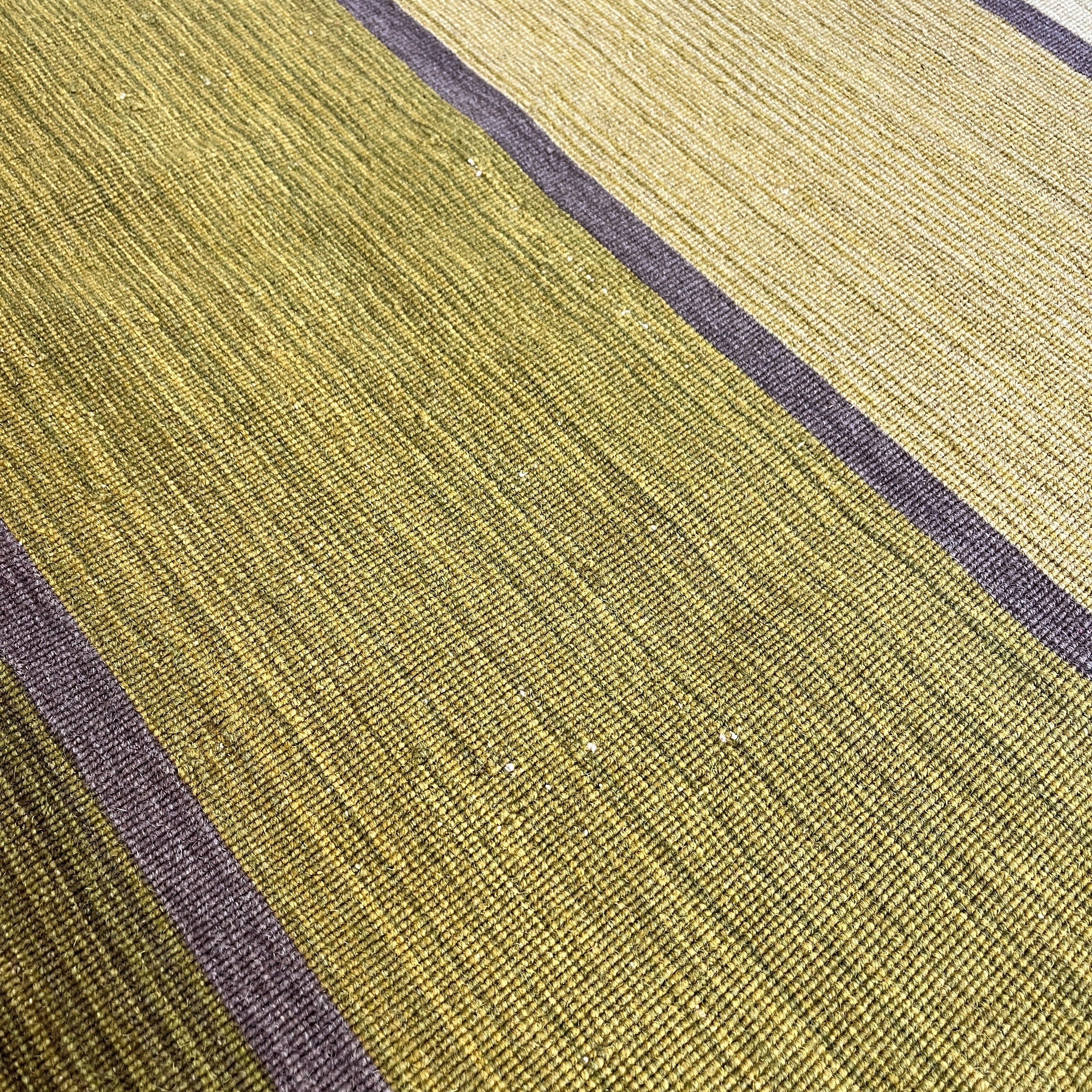 ウールラグ グリーン 235×173 手織り
