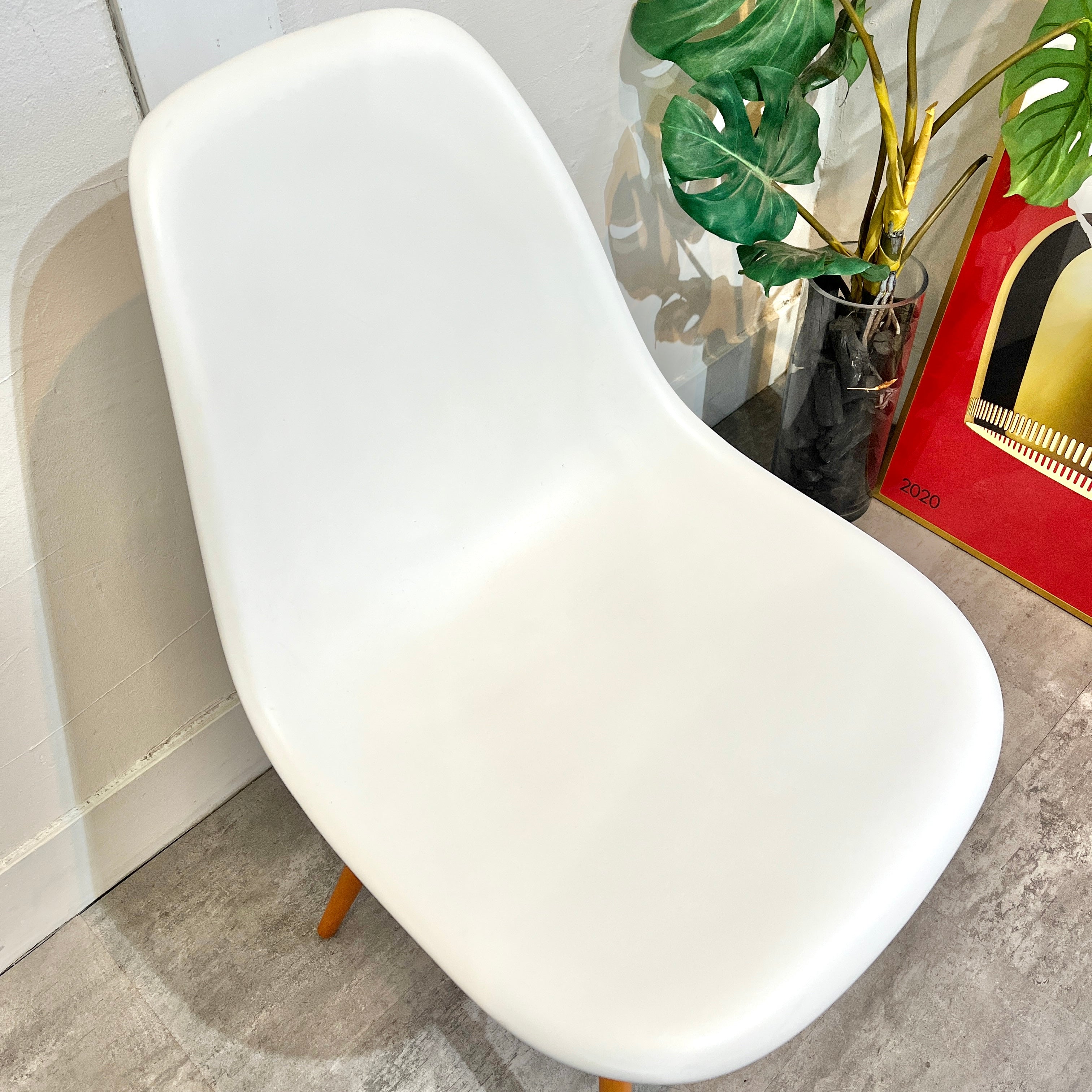 ハーマンミラー / Herman Miller サイドシェルチェア ドゥエルレッグ ホワイト チャールズ&レイ・イームズ