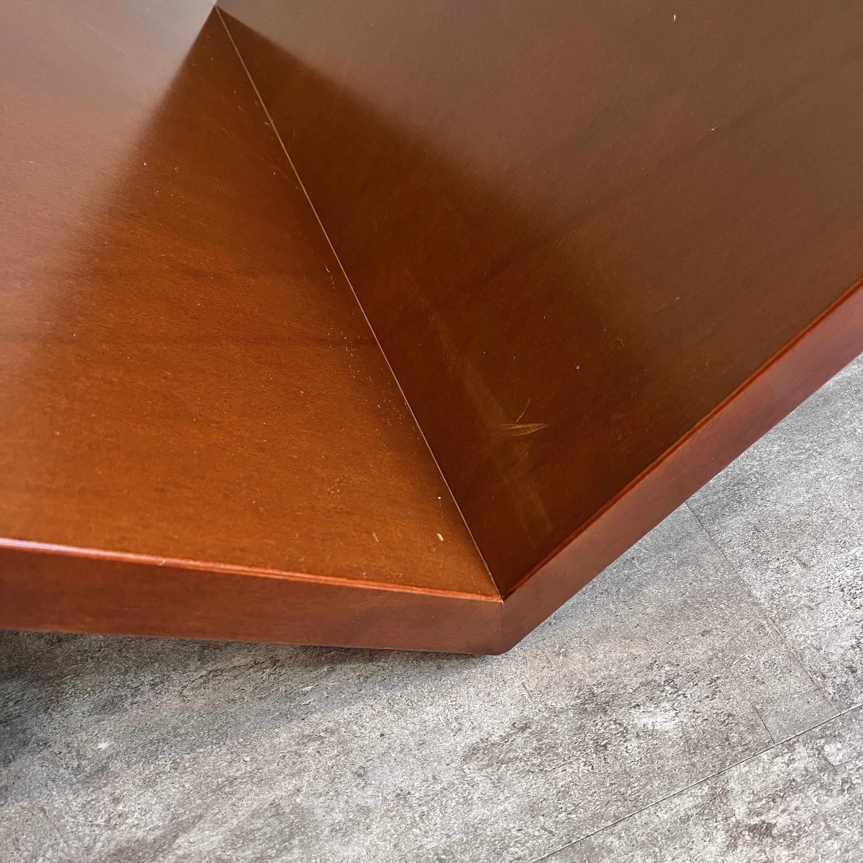 アルフレックス / arflex モンターニャ / MONTAGNA ガラステーブル ローテーブル 川崎文男