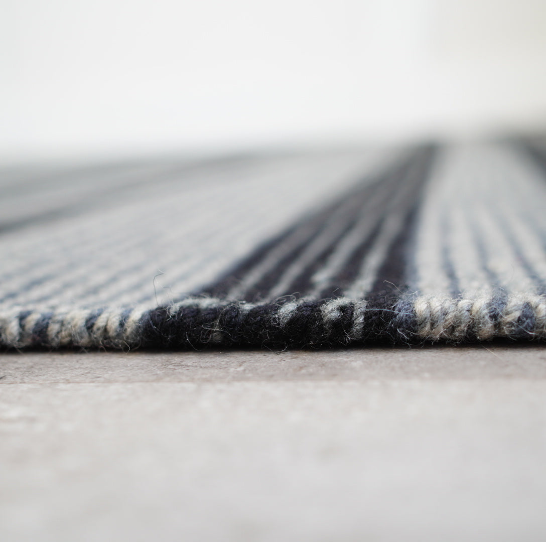 ファビュラ / FABULA フルール / FLEUR ラグマット 絨毯 200×145