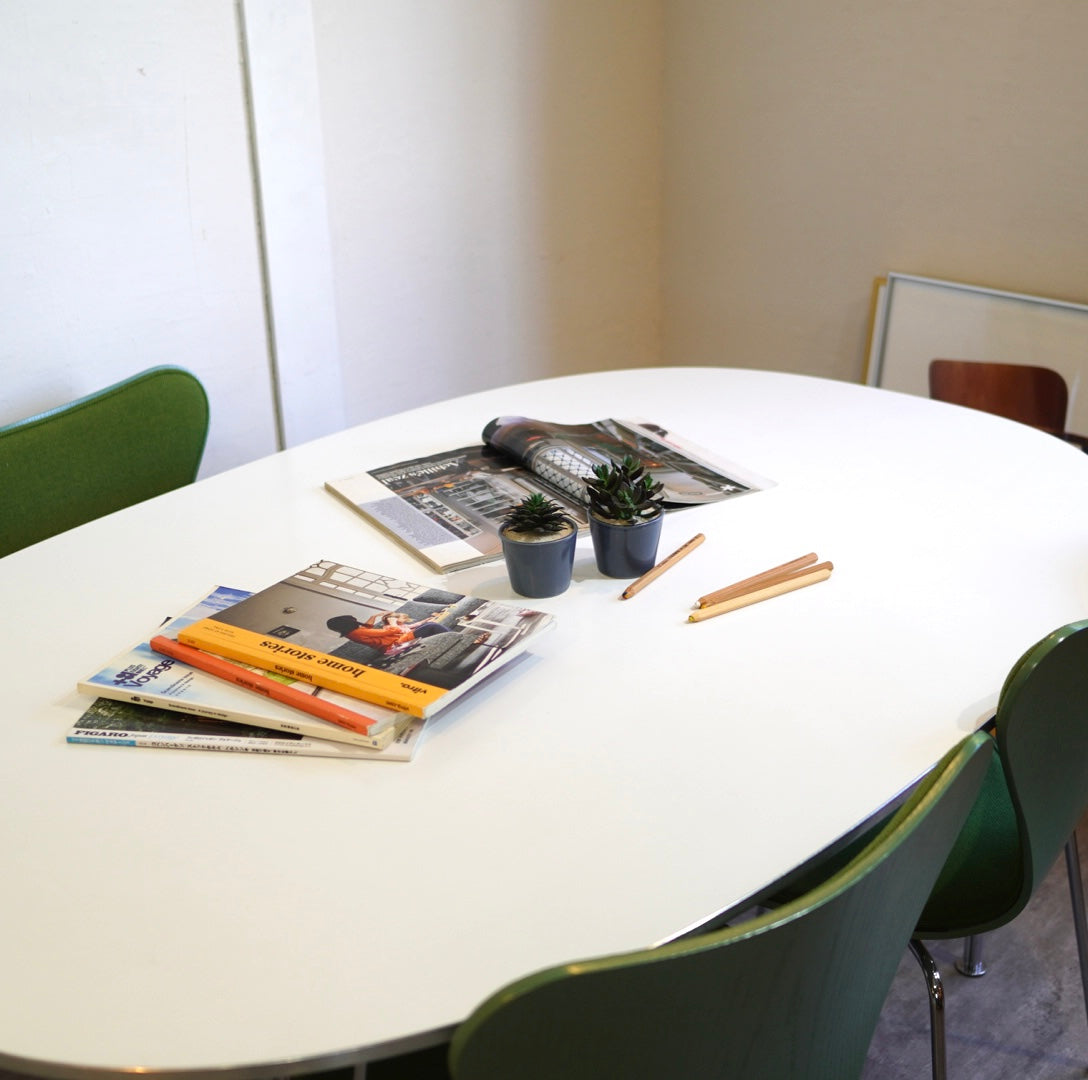 フリッツハンセン / FRITZ HANSEN スーパー楕円テーブル Bテーブル ホワイト W150 アルネ・ヤコブセン