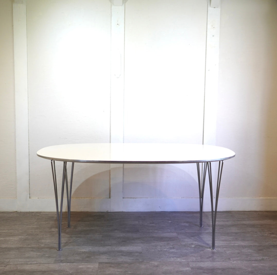 フリッツハンセン / FRITZ HANSEN スーパー楕円テーブル Bテーブル ホワイト W150 アルネ・ヤコブセン