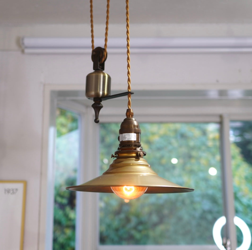 プーリーペンダントライト 真鍮シェード