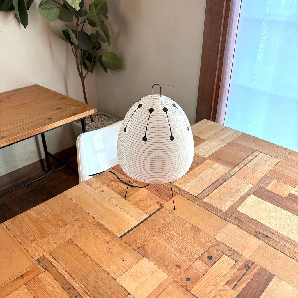 イサム・ノグチ / Isamu Noguchi アカリ / AKARI 1AD スタンドライト 展示品