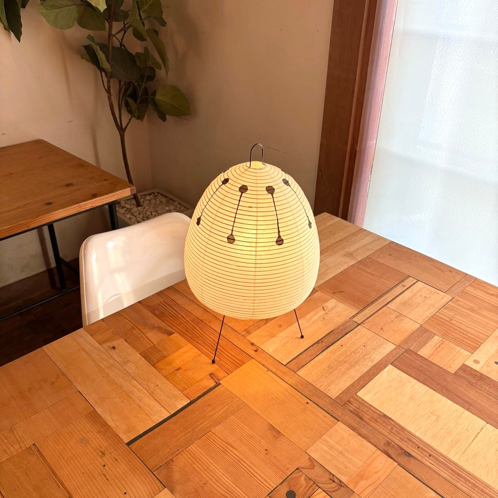 イサム・ノグチ / Isamu Noguchi アカリ / AKARI 1AD スタンドライト 展示品