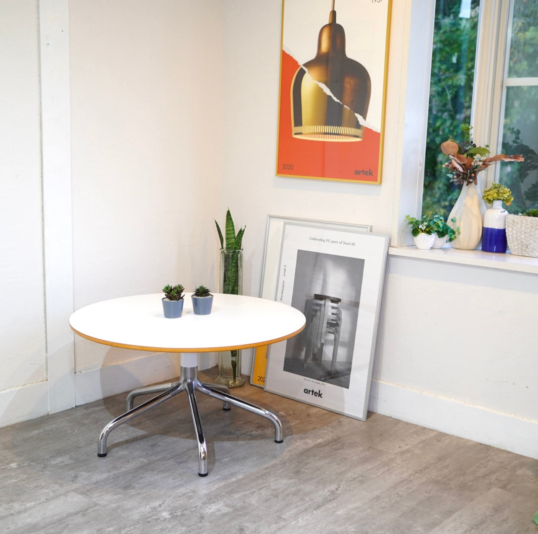 ラナスラディウス / Randers Radius ラウンドテーブル デンマーク