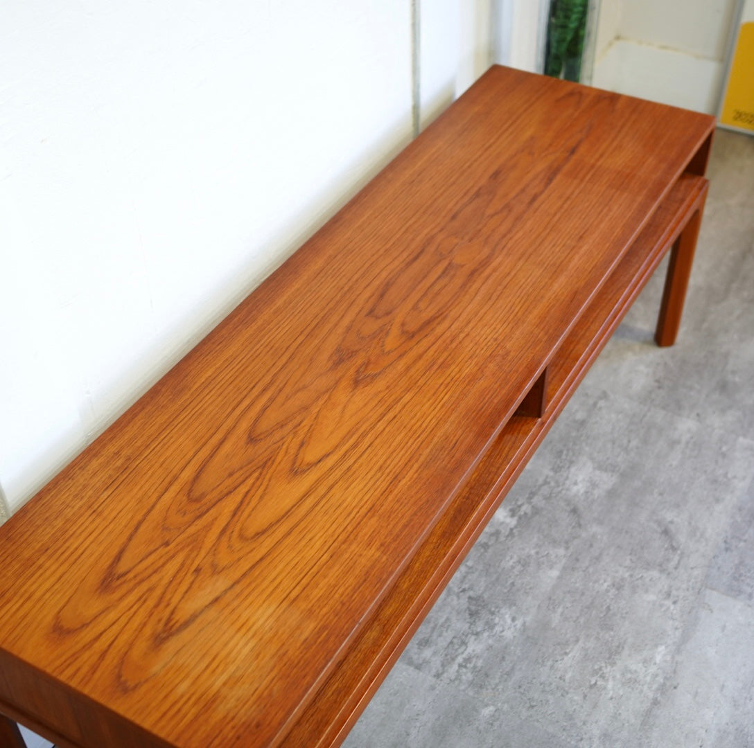 アクセルキアスゴー / Aksel Kjersgaard No.393 ローキャビネット カイ・クリスチャンセン チーク 北欧デンマーク ヴィンテージ