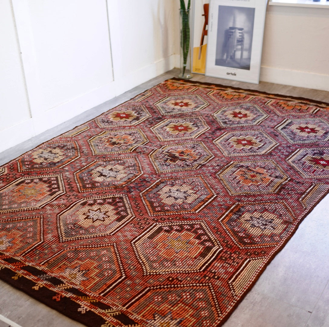 キリムラグ 185×264 絨毯 ヴィンテージ 中古 赤 薄手 エスニック 大き目
