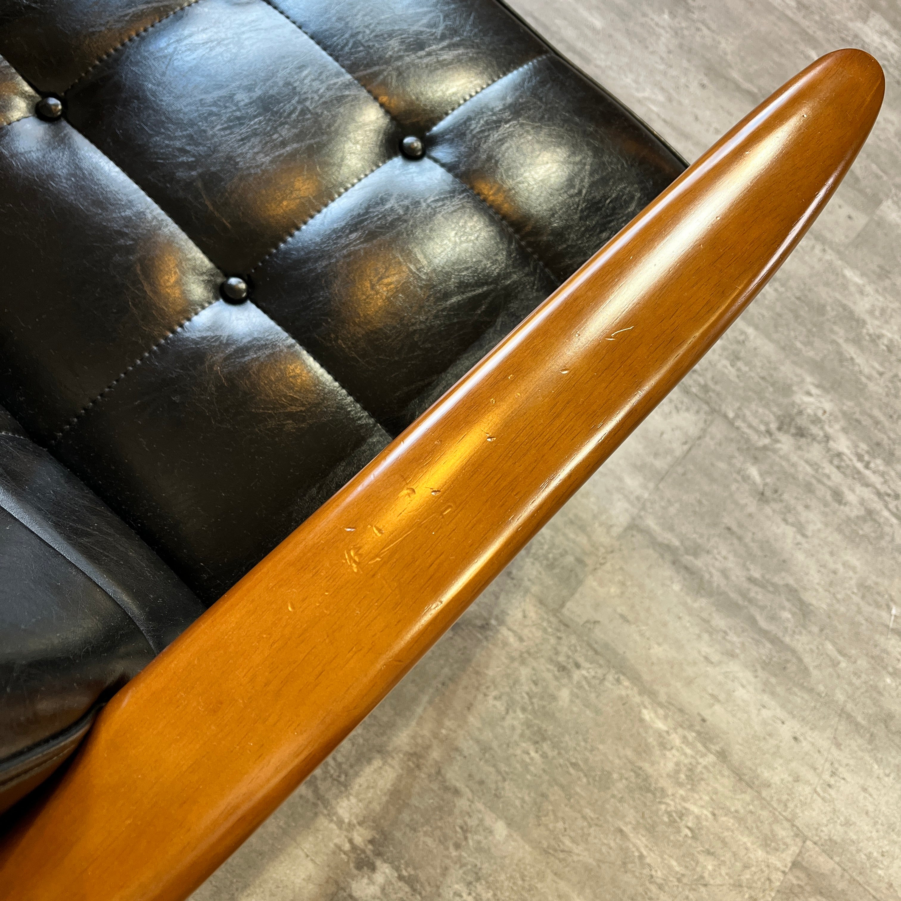 カリモク60 / karimoku Kチェア スタンダードブラック 1人掛け