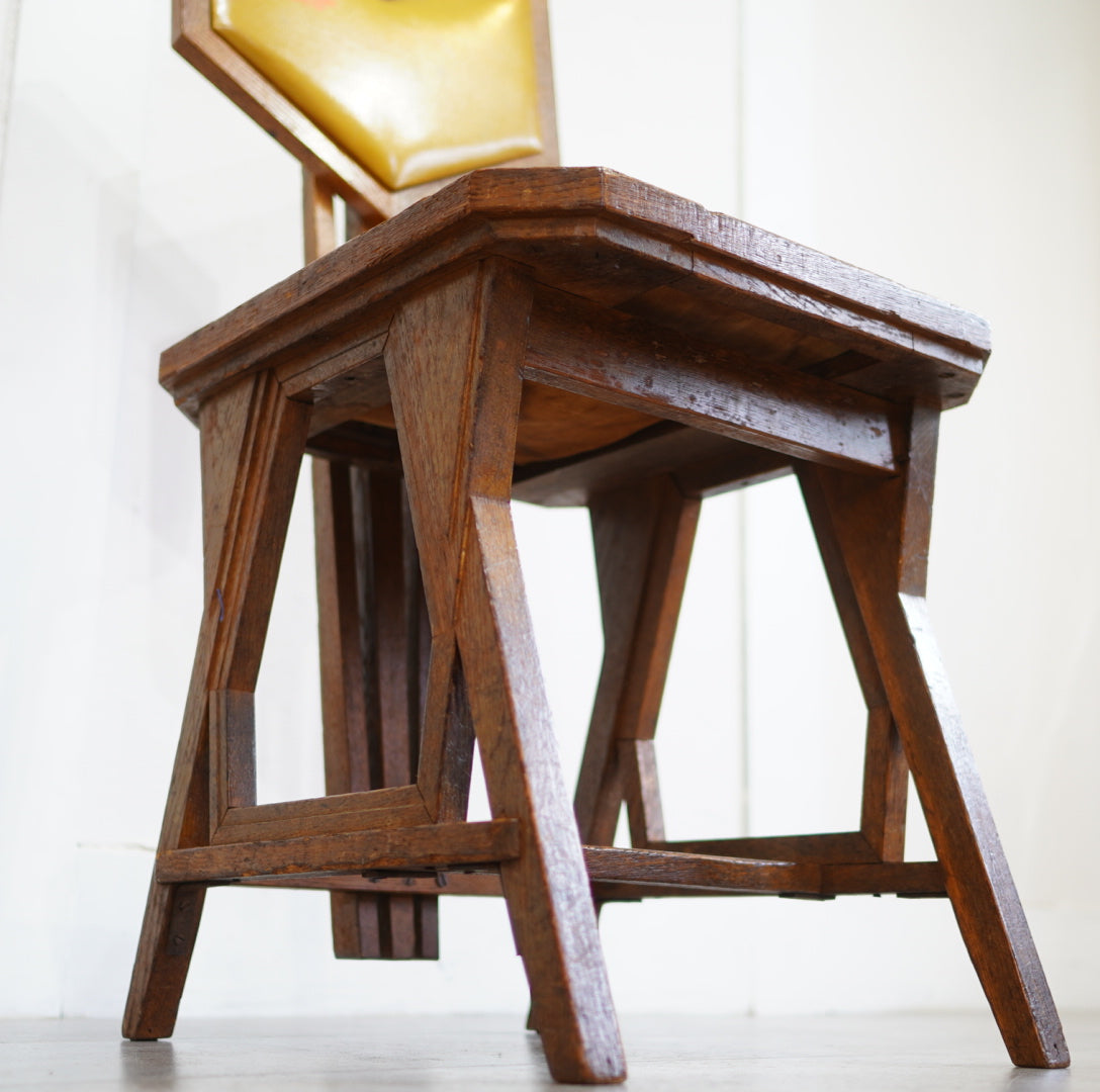 フランクロイドライト / Frank Lloyd Wright ピーコックチェア アンティーク 旧帝国ホテル使用品