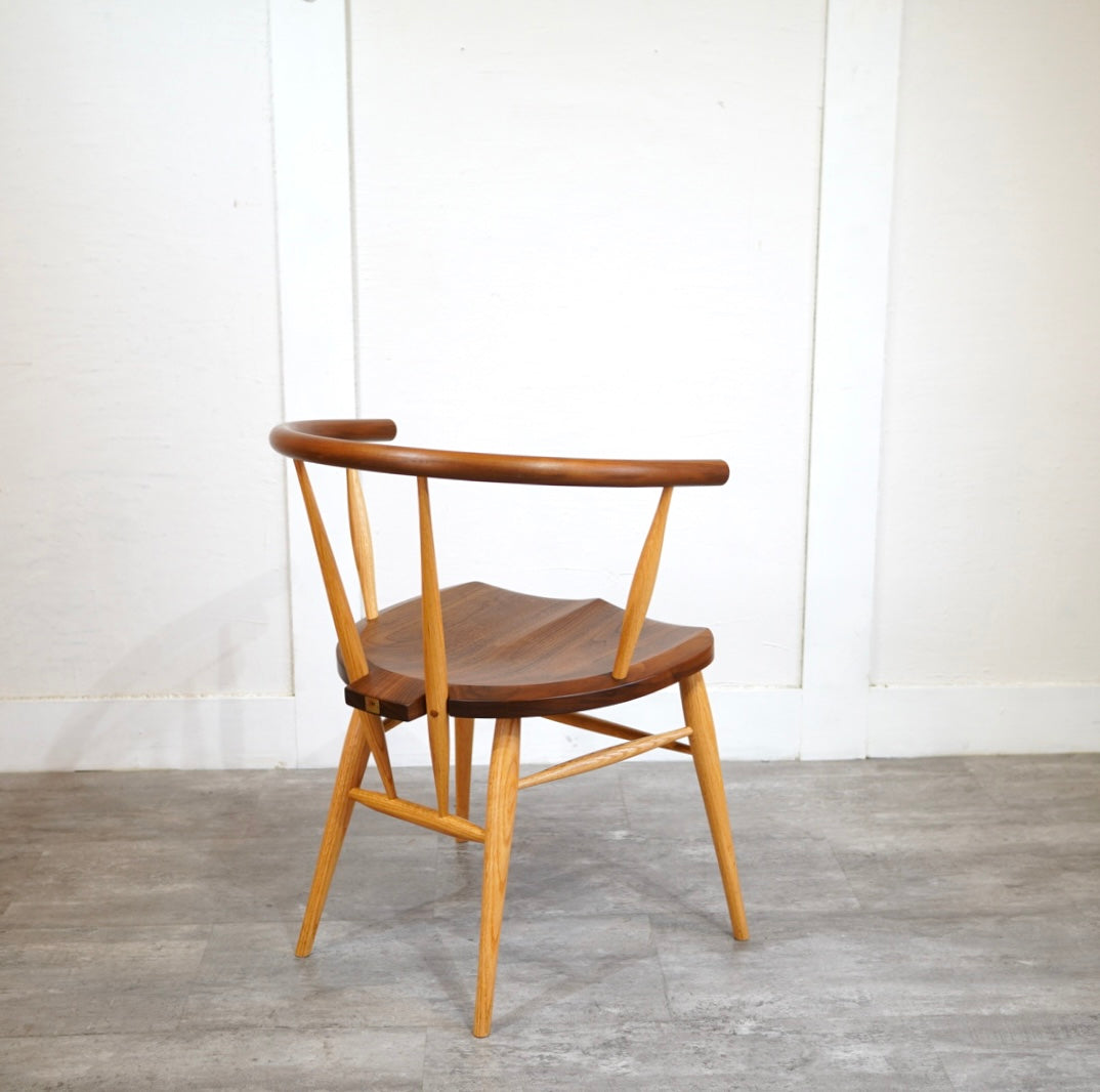 高山ウッドワークス 柏木工 カフェチェア 岩倉栄利 ダイニングチェア ウォールナット