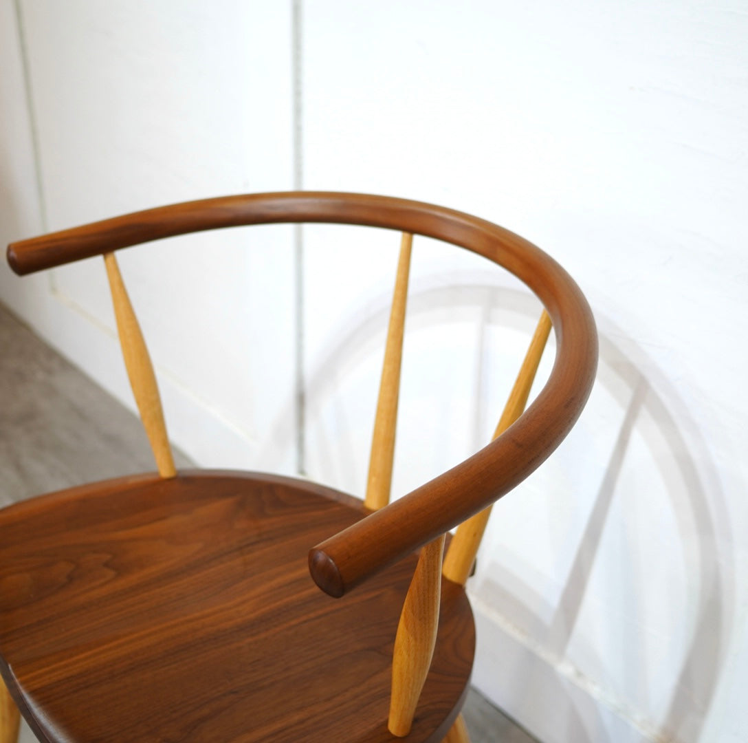 高山ウッドワークス 柏木工 カフェチェア 岩倉栄利 ダイニングチェア ウォールナット