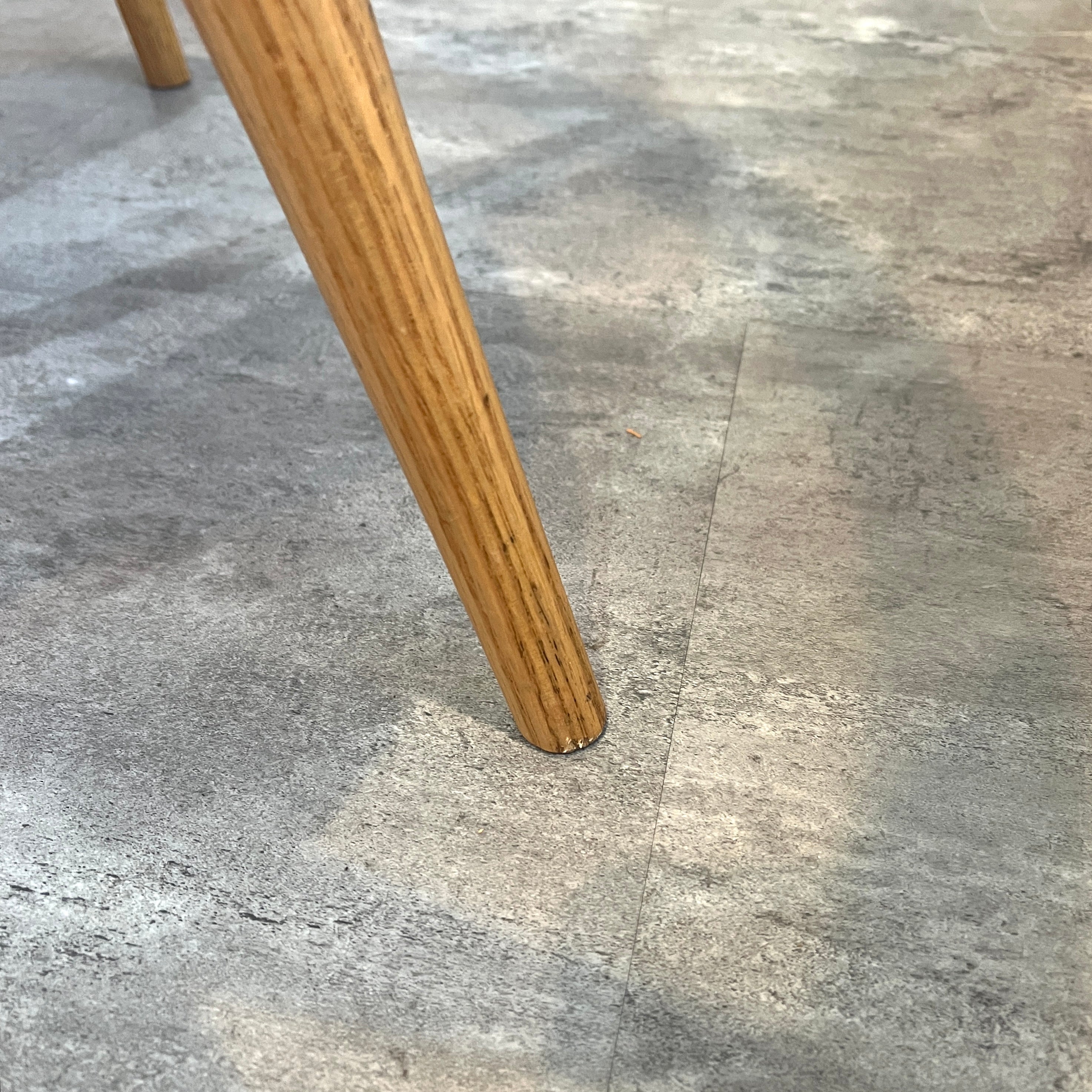 高山ウッドワークス 柏木工 カフェチェア 岩倉栄利 ダイニングチェア ウォールナット