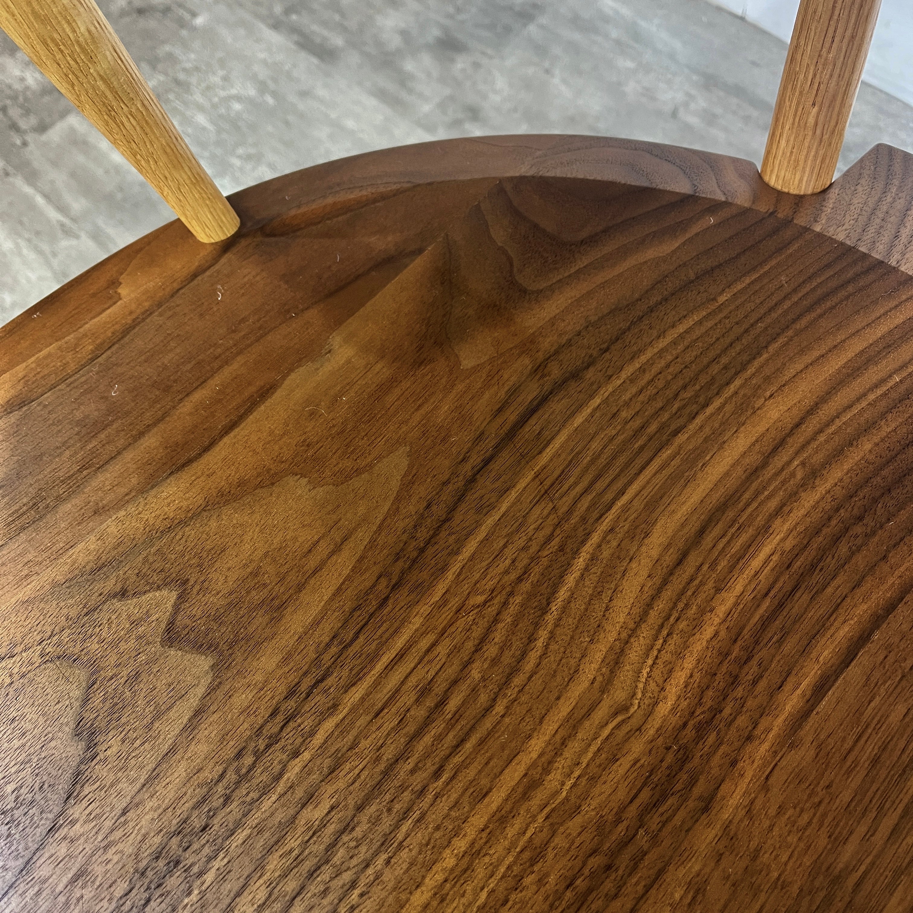 高山ウッドワークス 柏木工 カフェチェア 岩倉栄利 ダイニングチェア ウォールナット