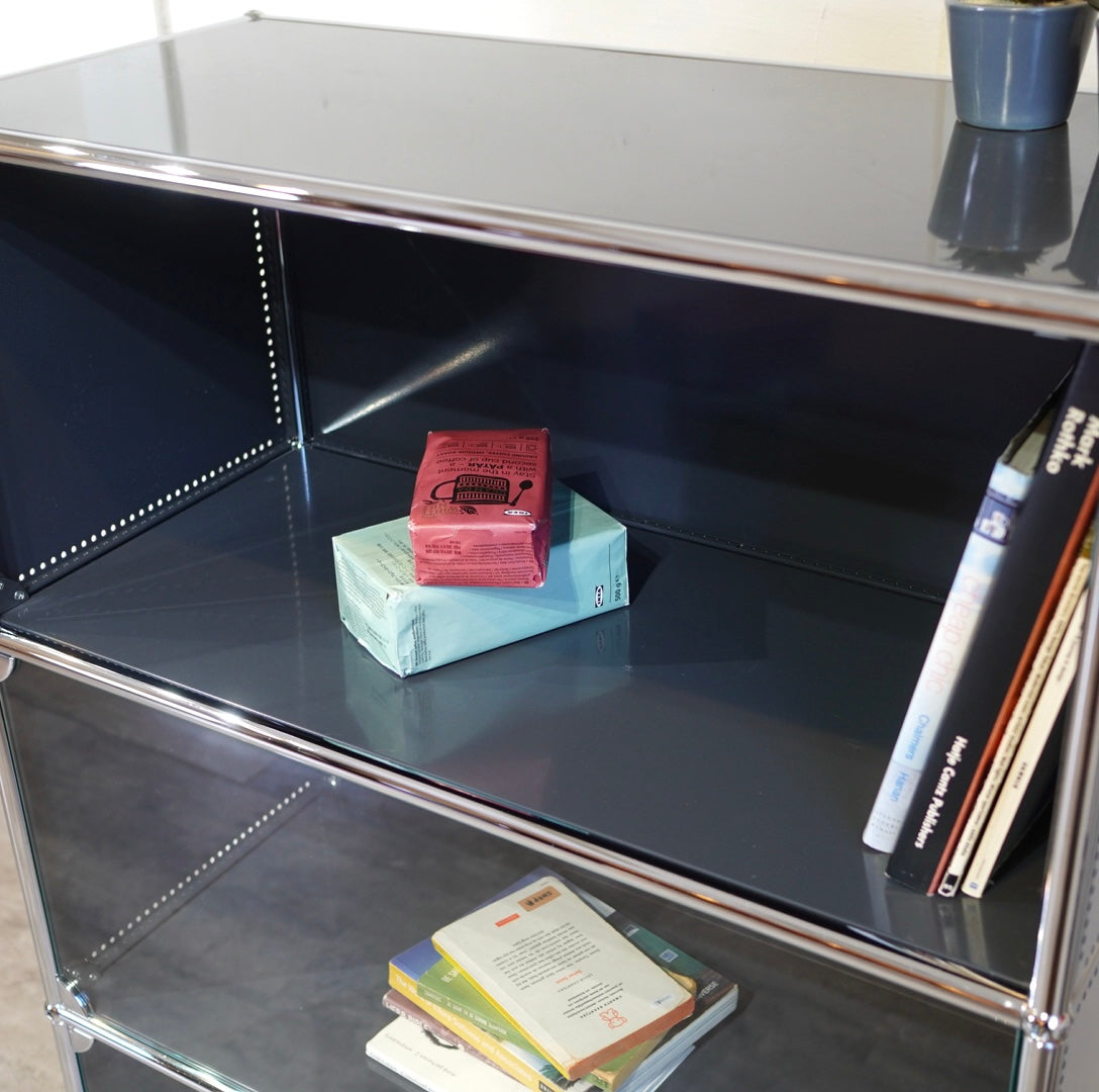 USMハラー / USM Haller モジュラーキャビネット 1列3段 ガラスドア サイドボード ネイビーグレー