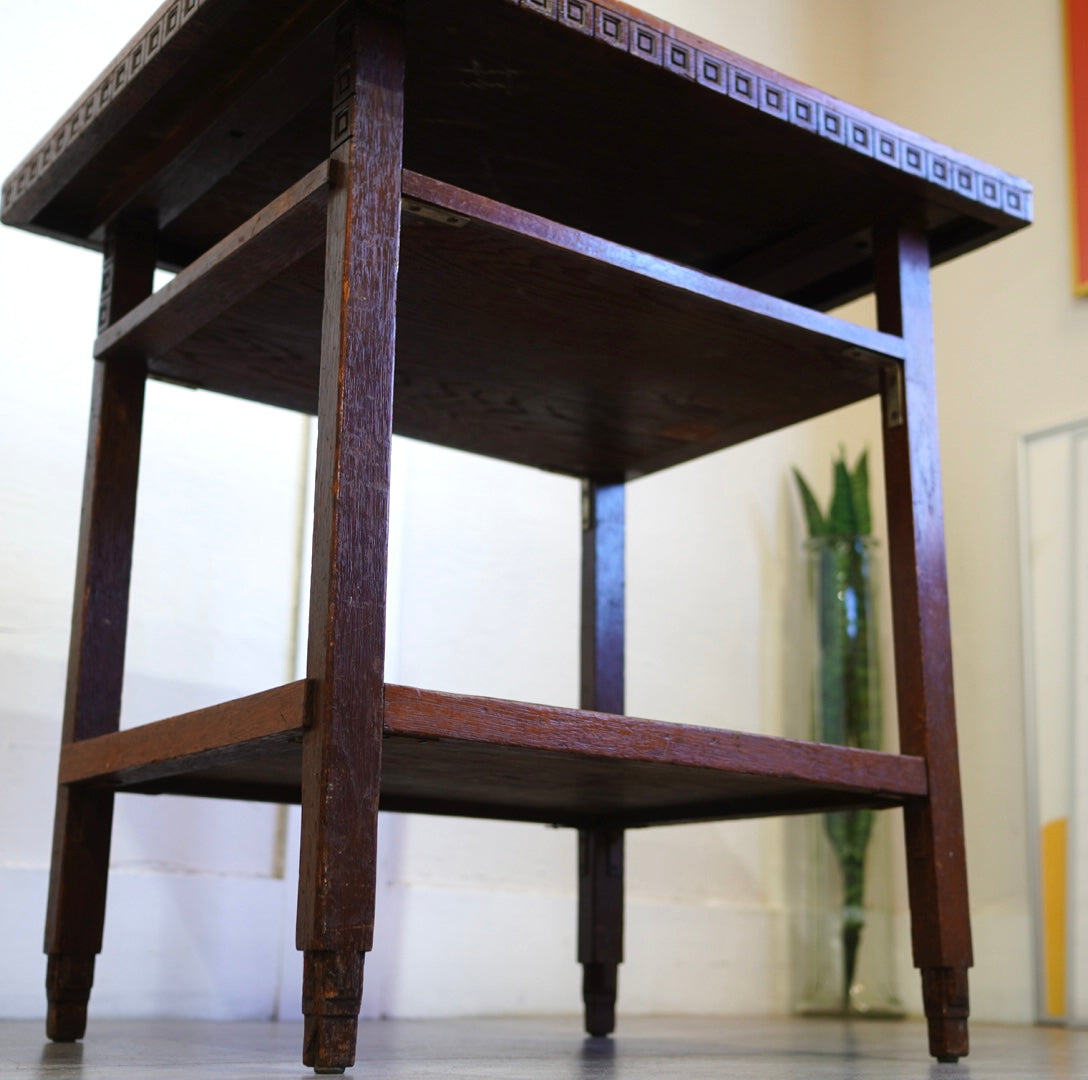 フランクロイドライト / Frank Lloyd Wright サイドテーブル / アンティーク 帝国ホテル使用品