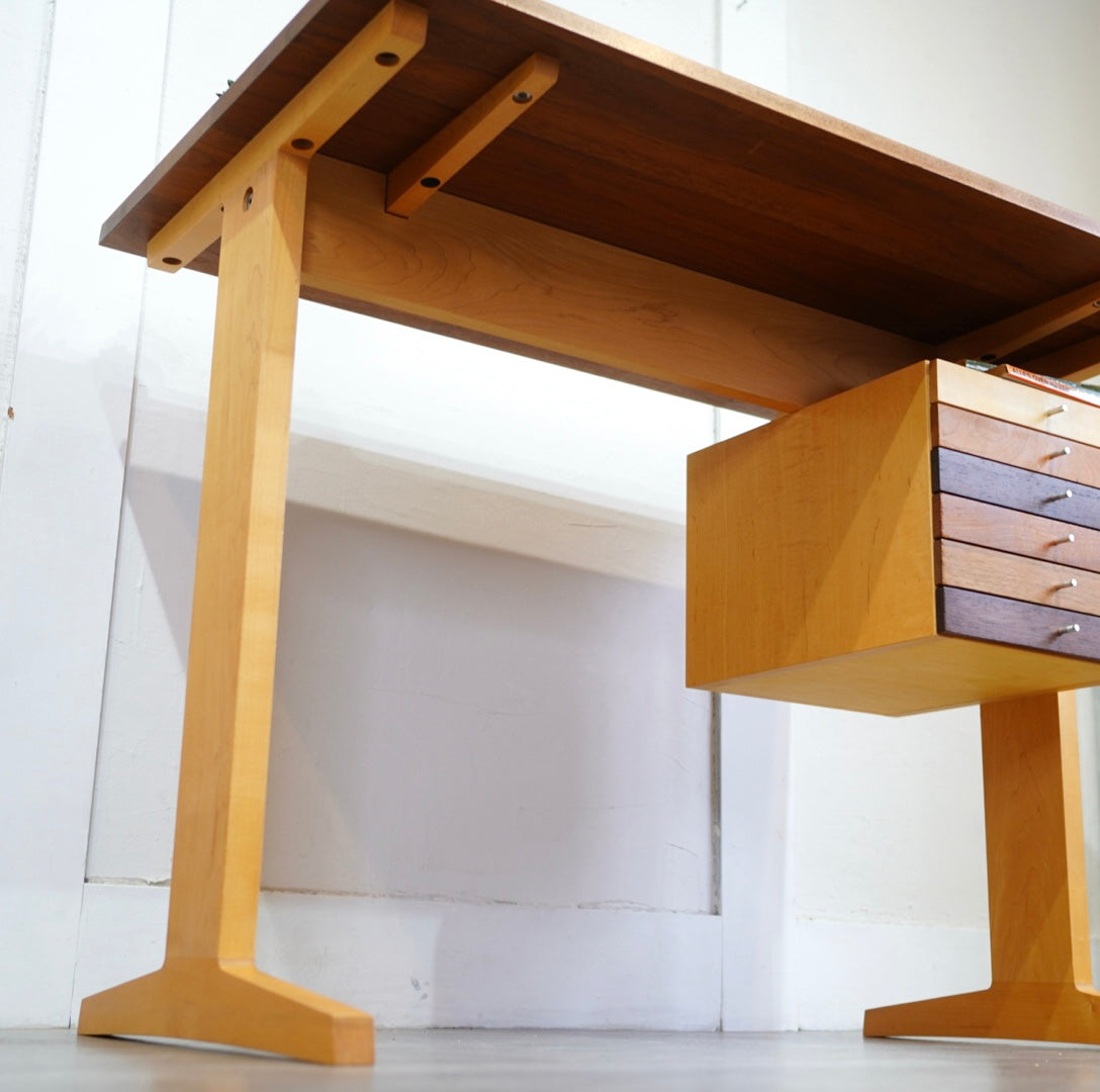 広松木工 ソノ / SONO デスク