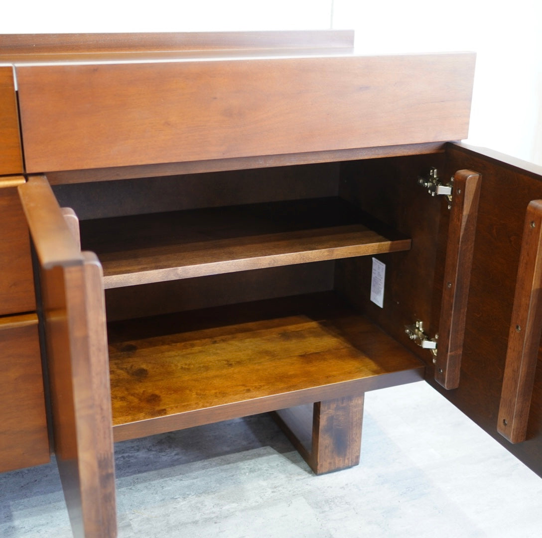 ソース / source ビス / BIS サイドボード 140 ウォールナット 展示品