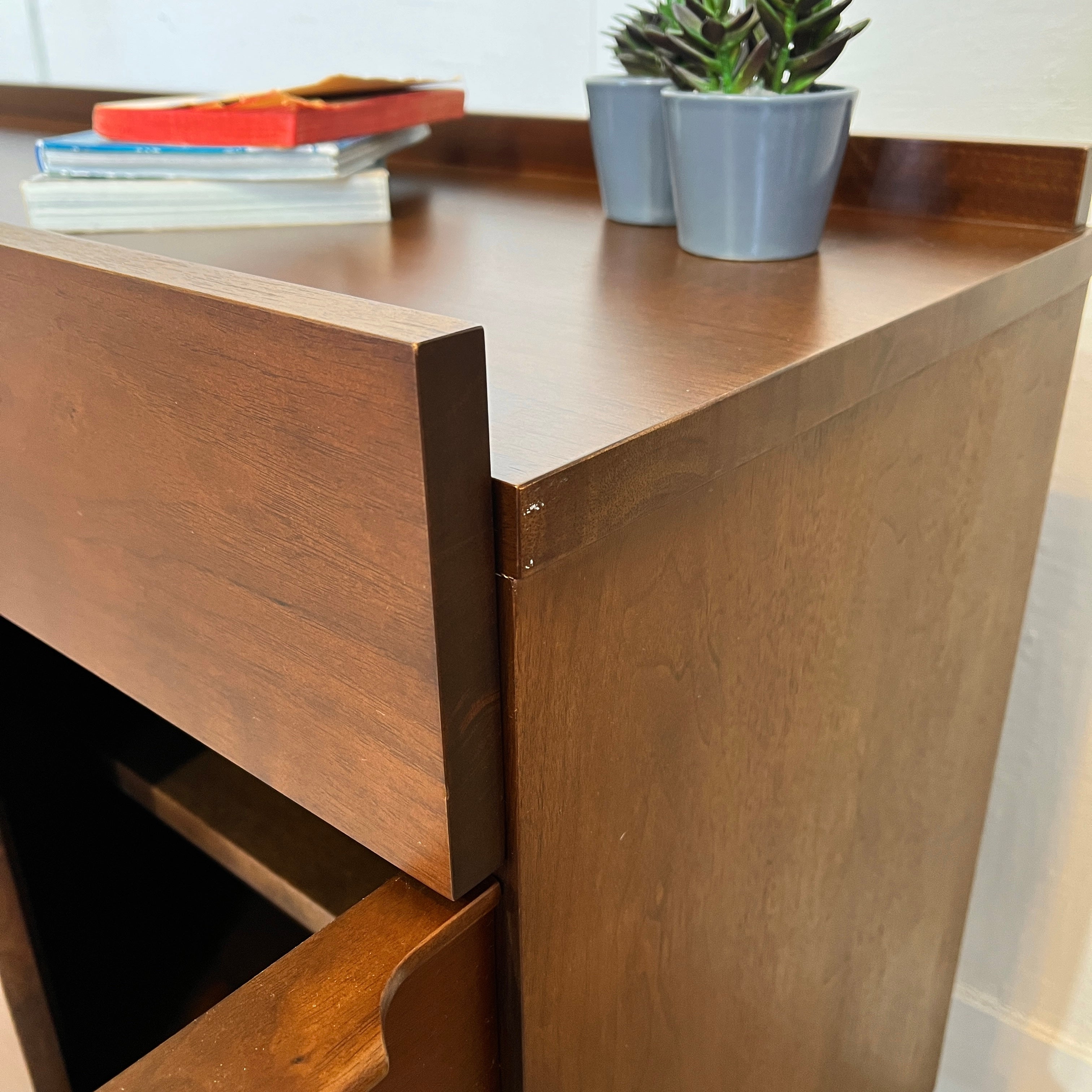 ソース / source ビス / BIS サイドボード 140 ウォールナット 展示品