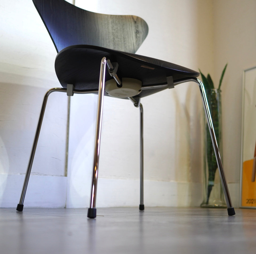 フリッツ・ハンセン / FRITZ HANSEN セブンチェア ブラック アルネ・ヤコブセン