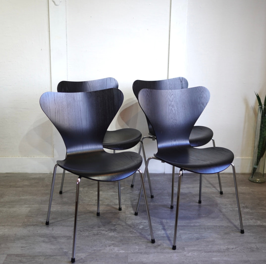 フリッツ・ハンセン / FRITZ HANSEN セブンチェア ブラック アルネ・ヤコブセン