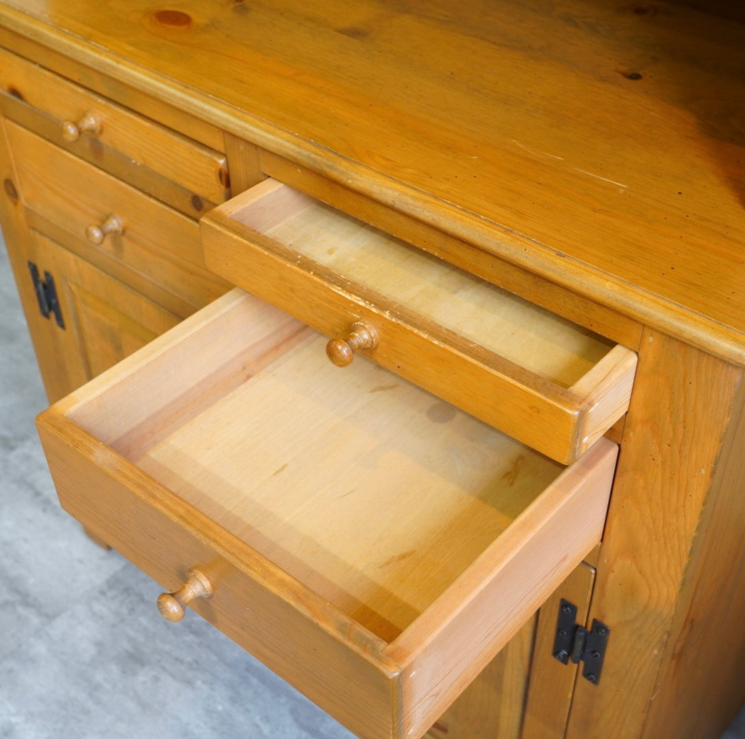 アンファン / Enfant パイン材カップボード ハッチボード