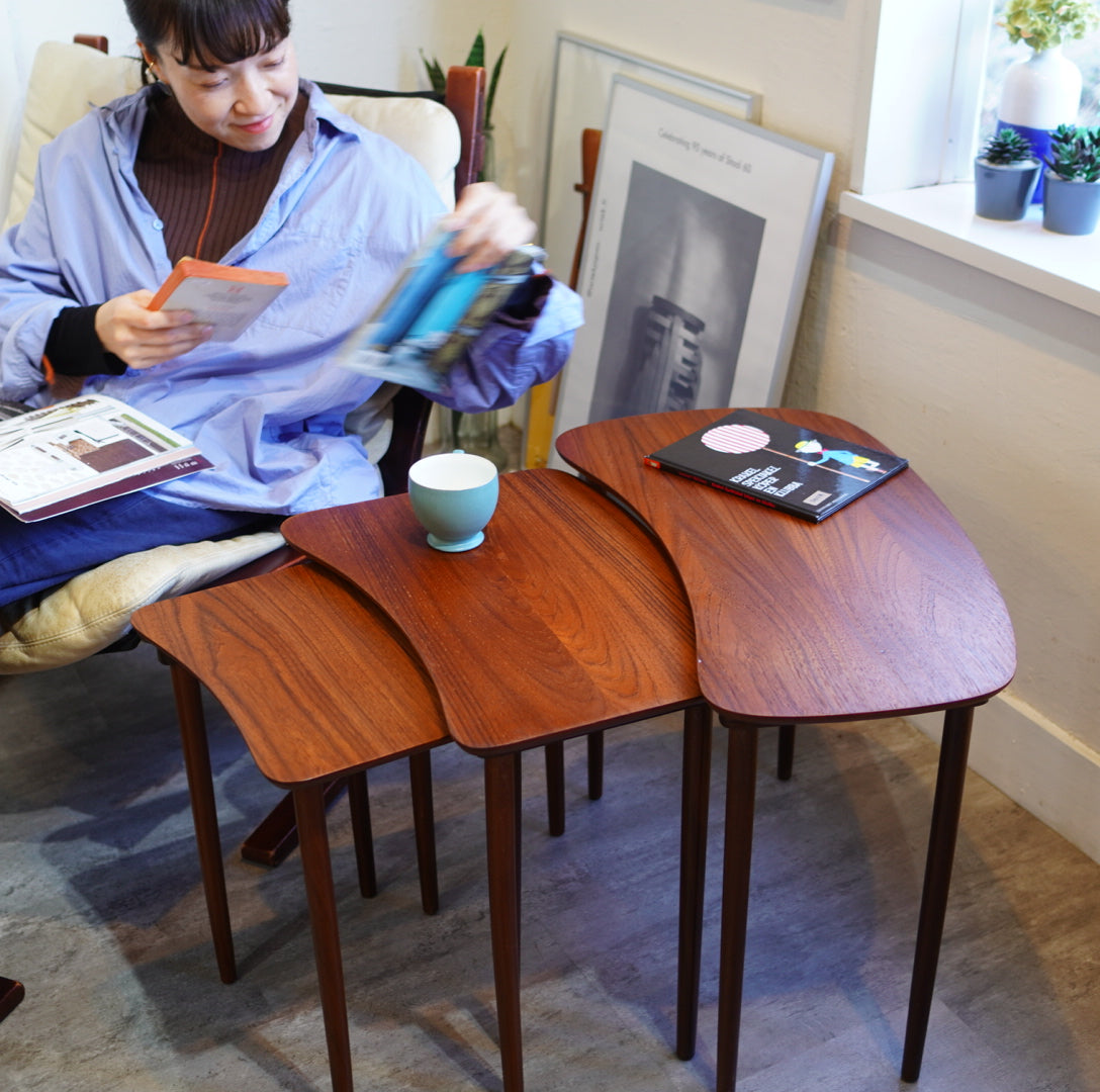 北欧ヴィンテージ ネストテーブル キドニーテーブル ビーンズテーブル コーヒーテーブル デンマーク チーク材
