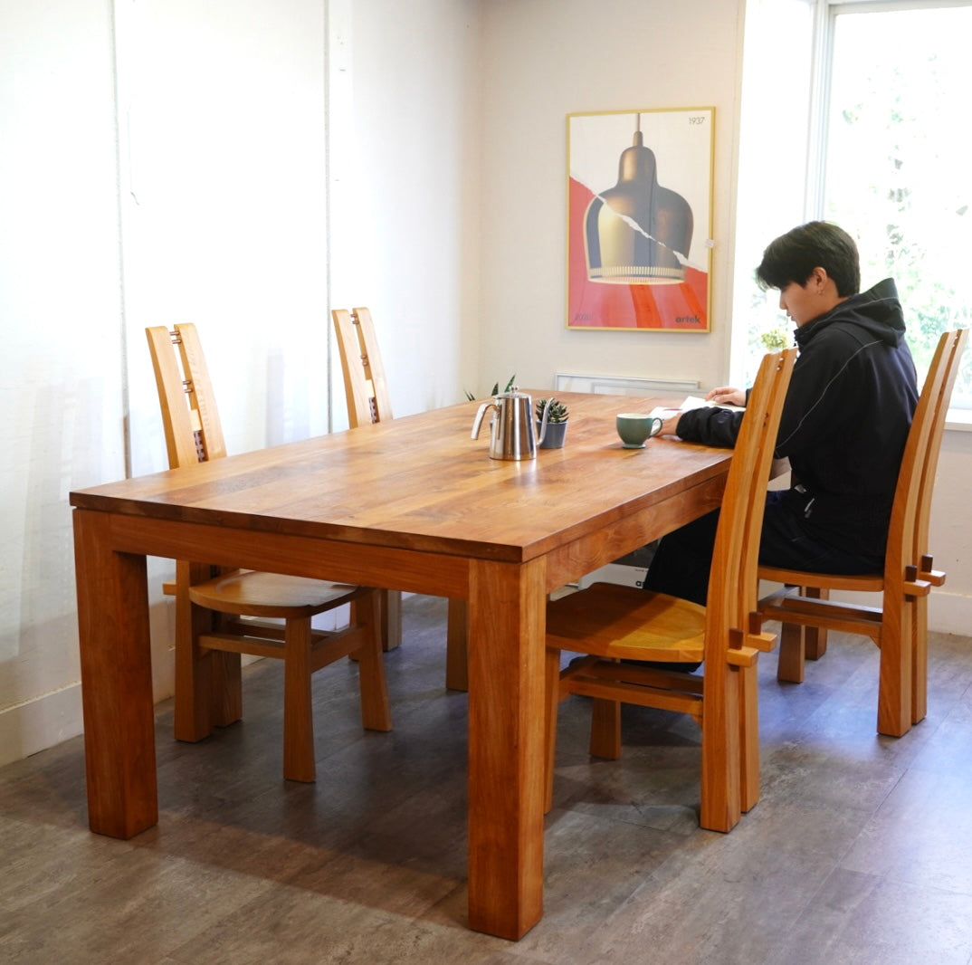 旭川家具 アール工房 Aチェア ダイニングチェア タモ材