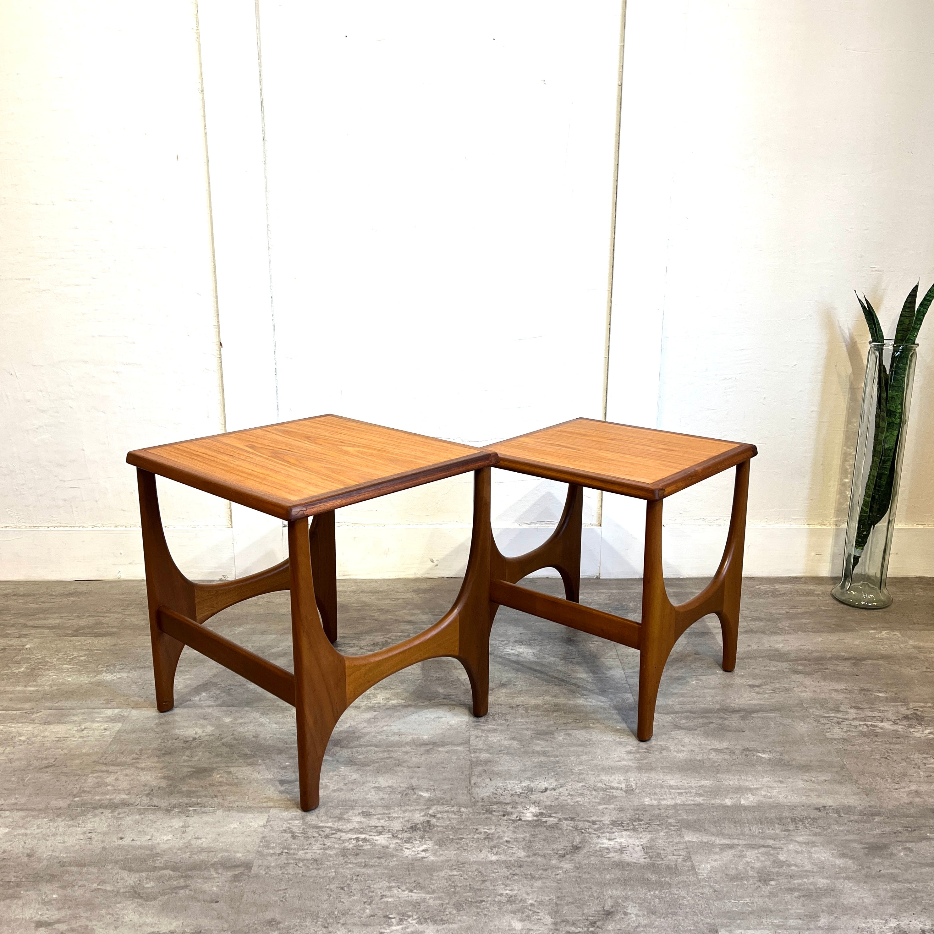 ストーンヒル / STONEHILL Stateroomシリーズ チーク材 ネストテーブル ヴィンテージ