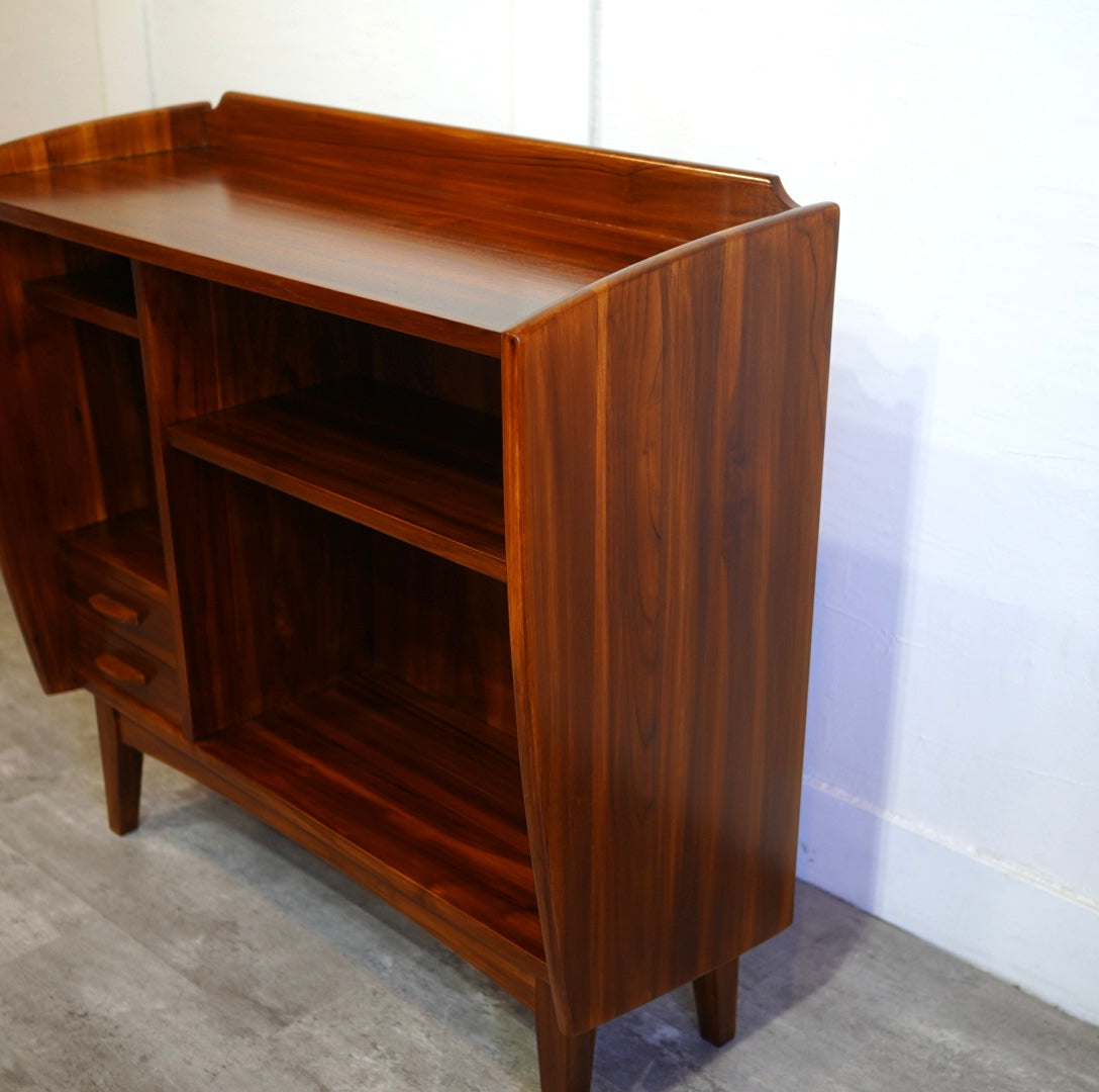 サイドボード チーク材 キャビネット Apik 未使用