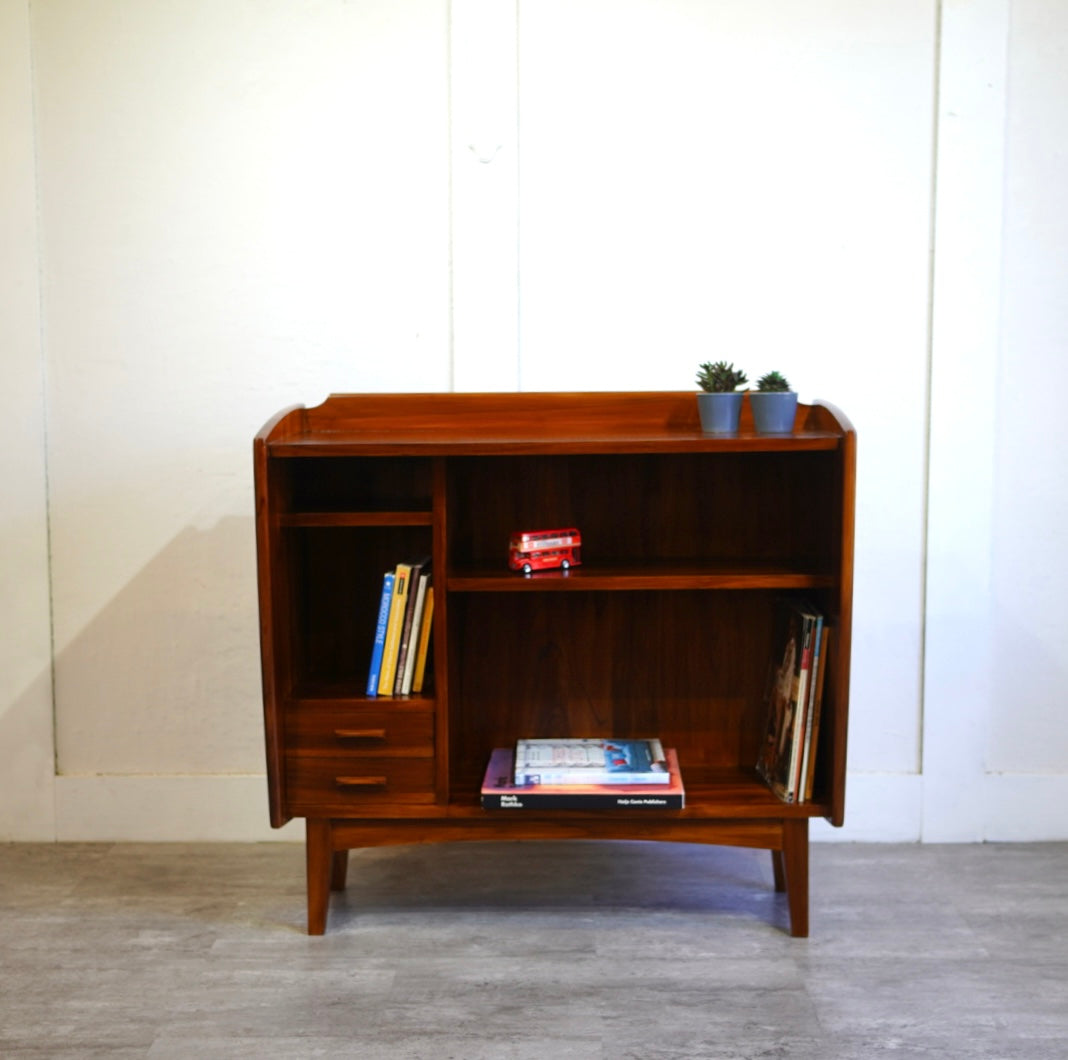 サイドボード チーク材 キャビネット Apik 未使用