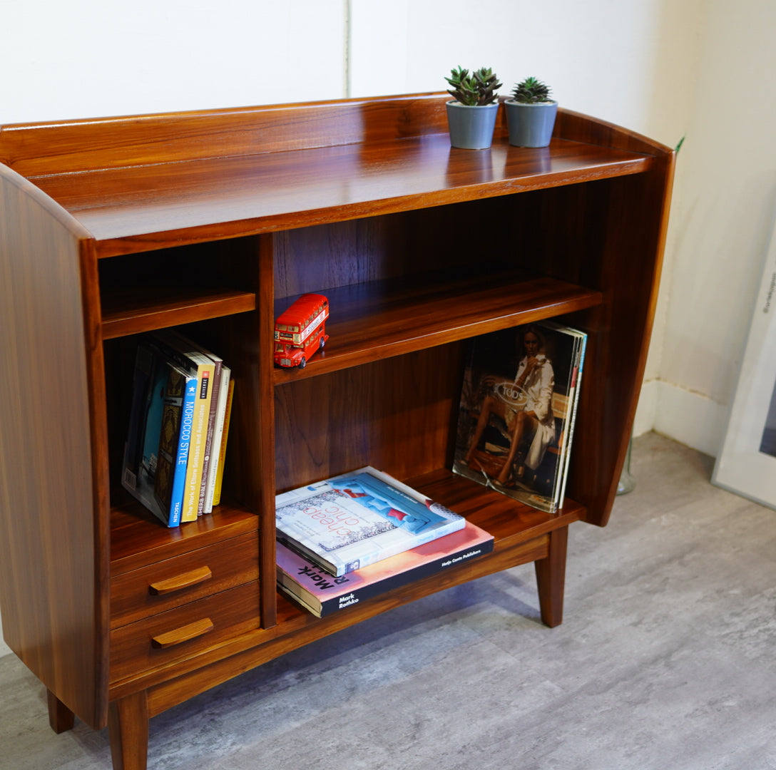 サイドボード チーク材 キャビネット Apik 未使用