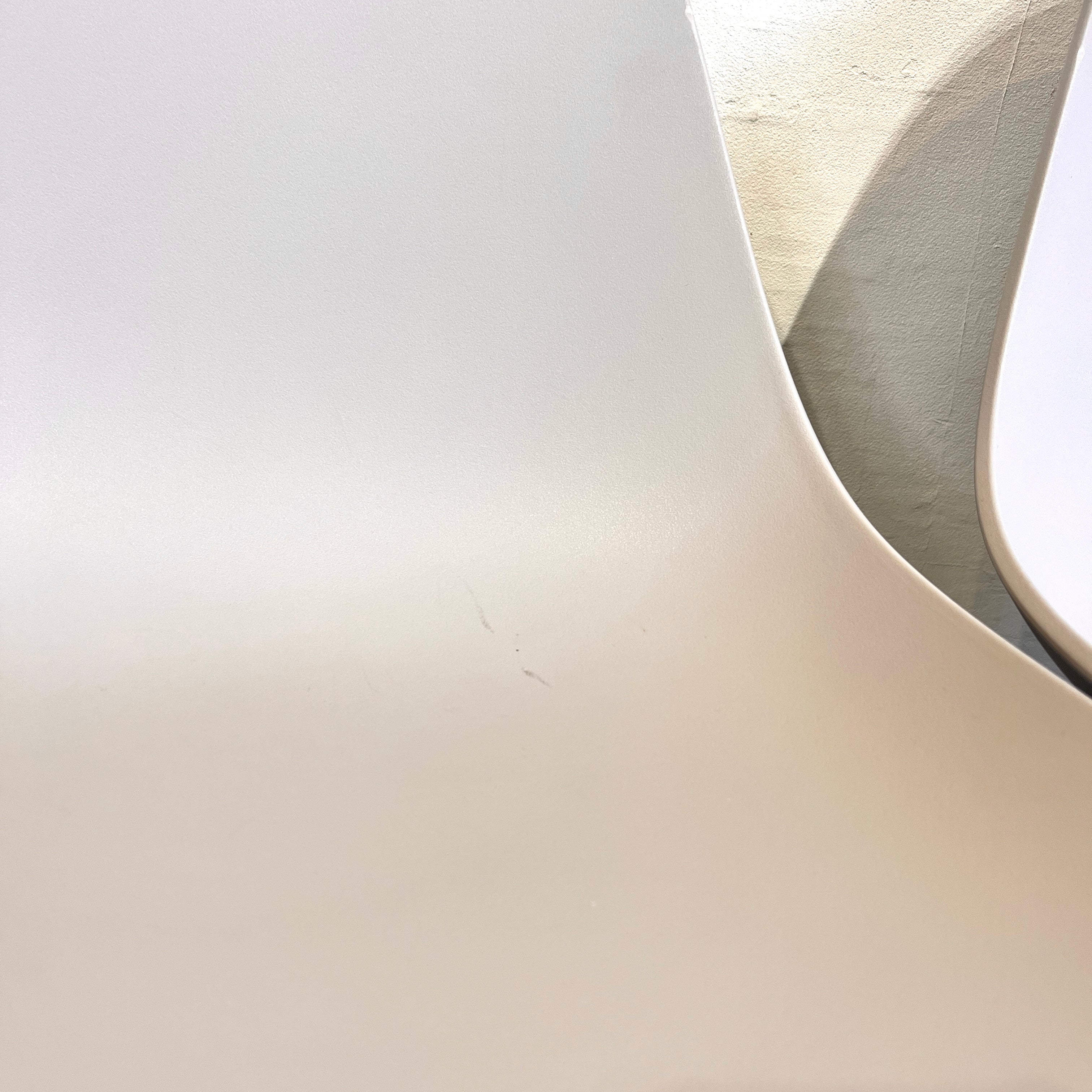 トゥー / TOOU TA サイドシェルチェア シモン・ビオラ